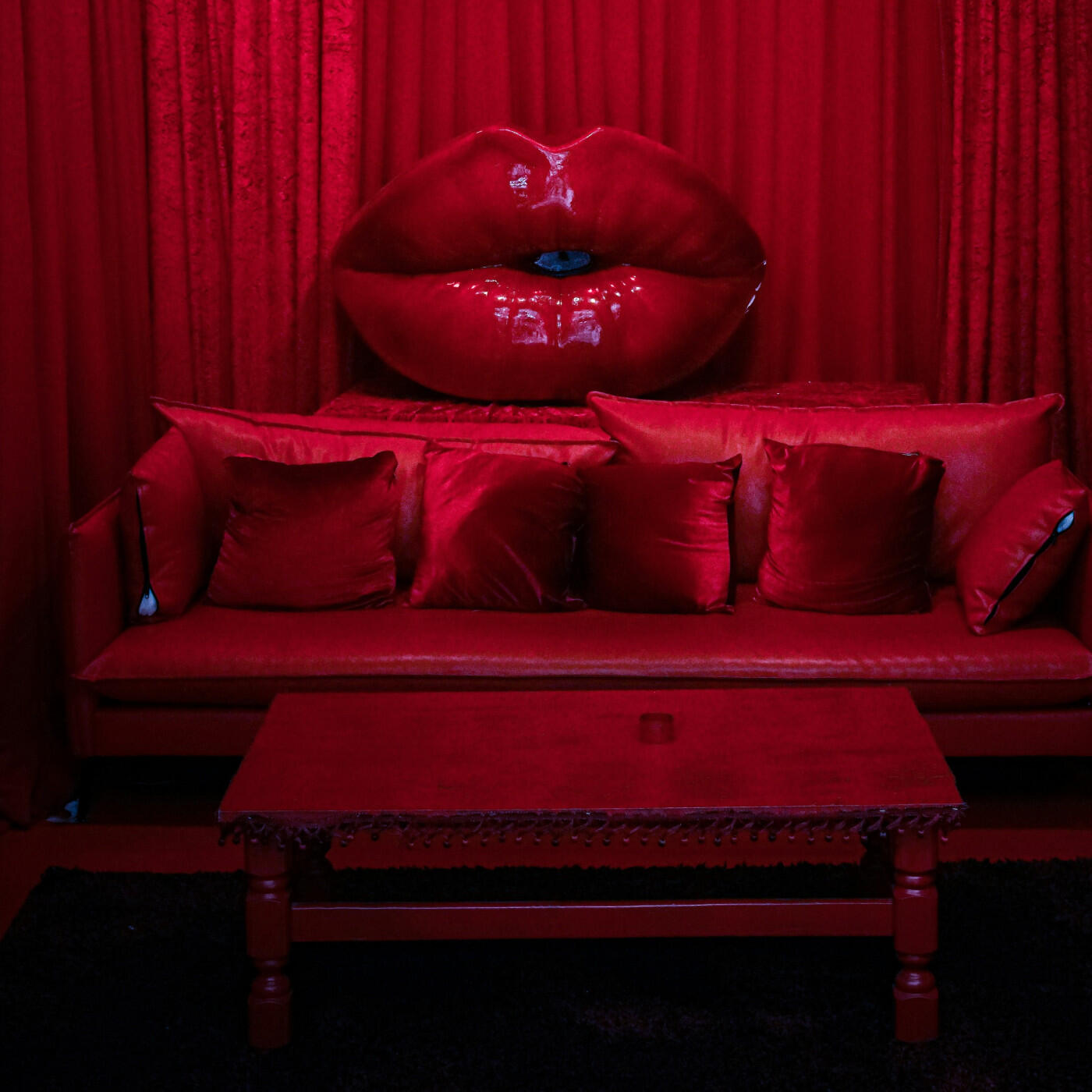 Релиз i like the way you kiss me