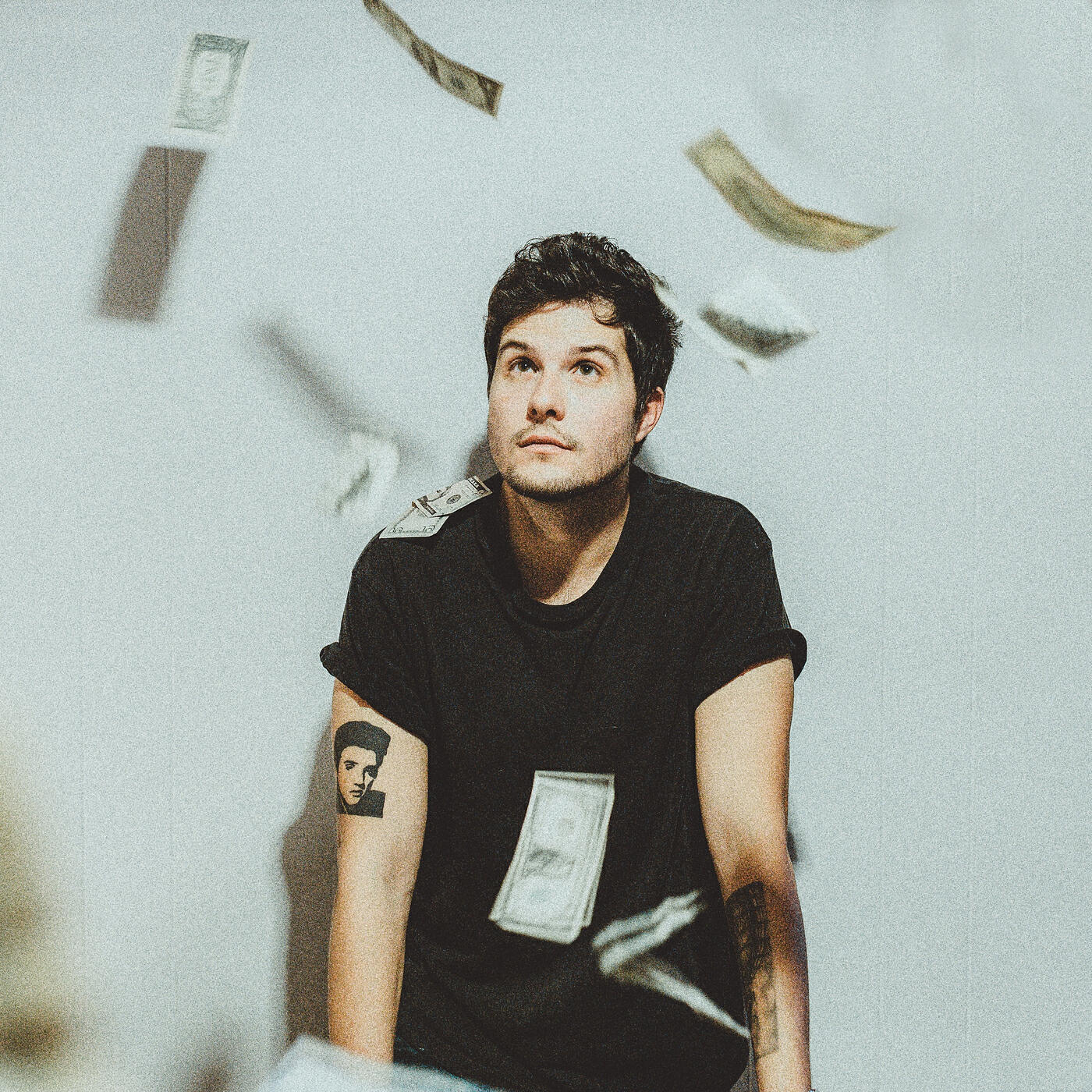 Релиз Selling Things (Deluxe)
