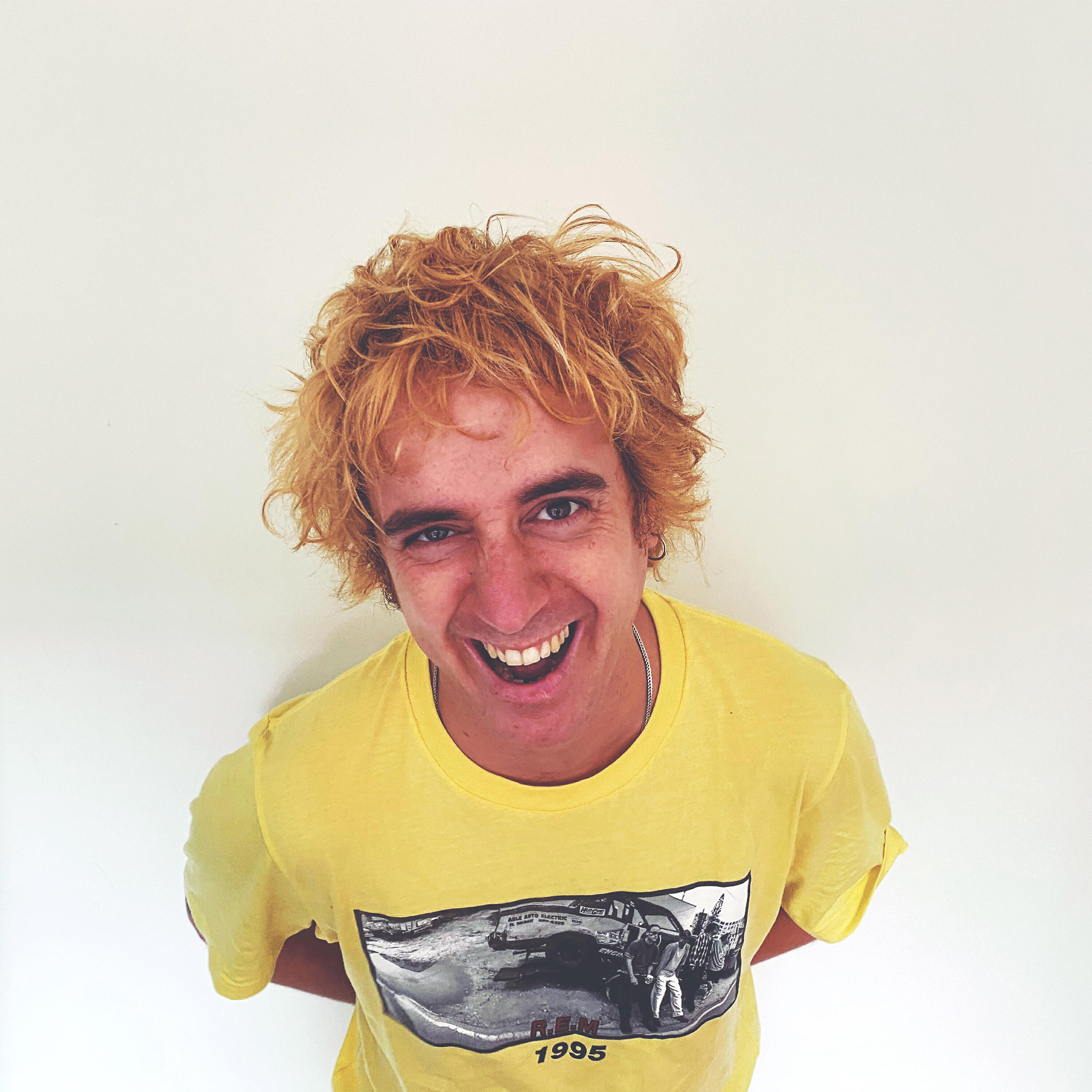 Релиз Busker Song