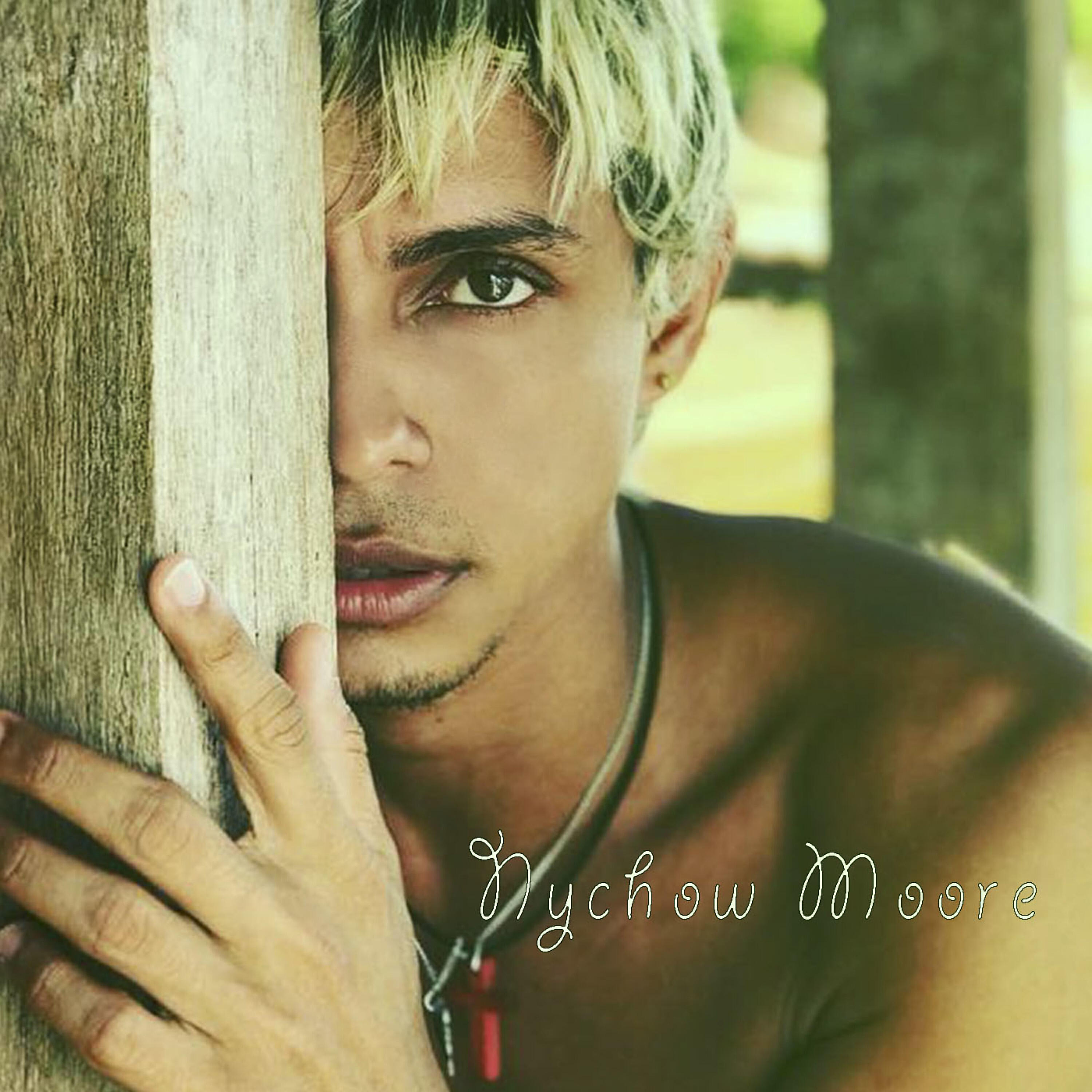 Релиз Nychow Moore
