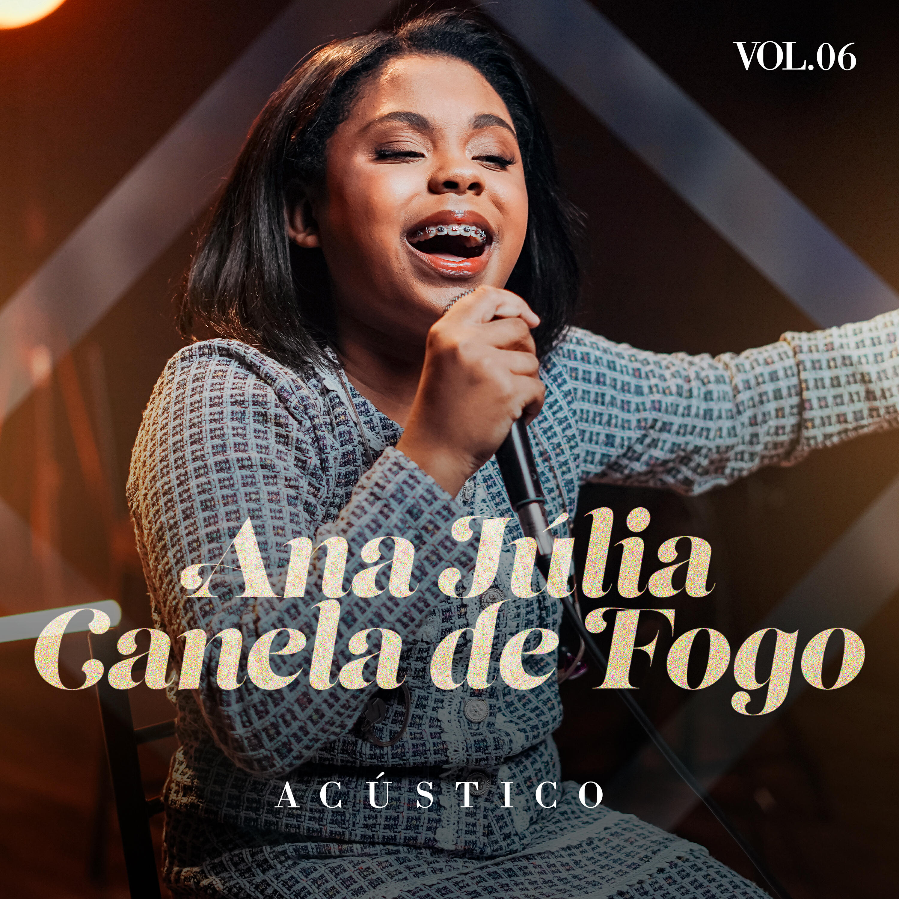 Ana Júlia Canela de Fogo