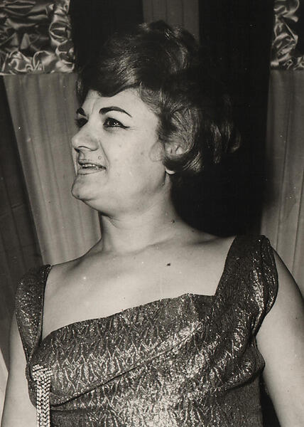 Nezahat Bayram