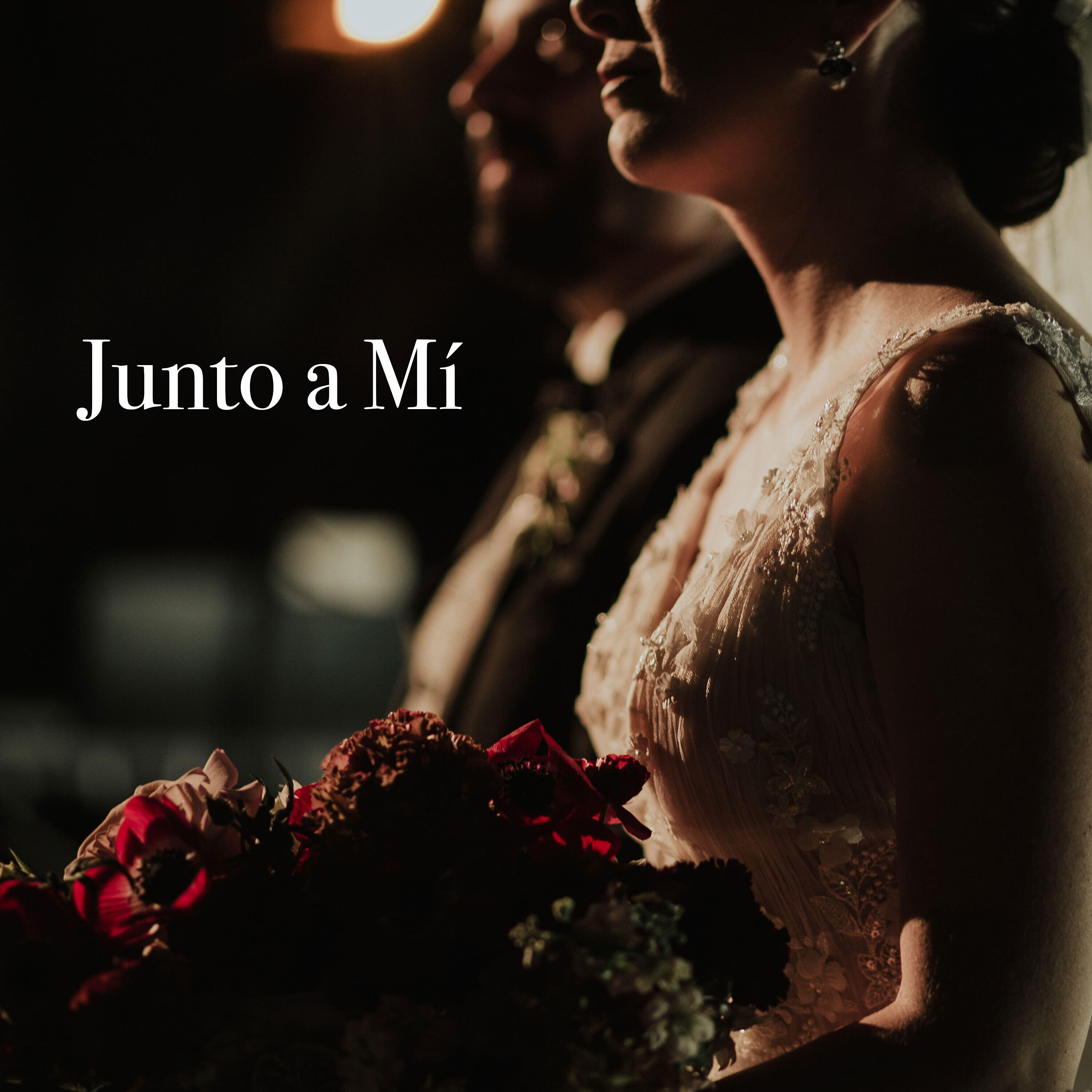 Релиз Junto a Mí