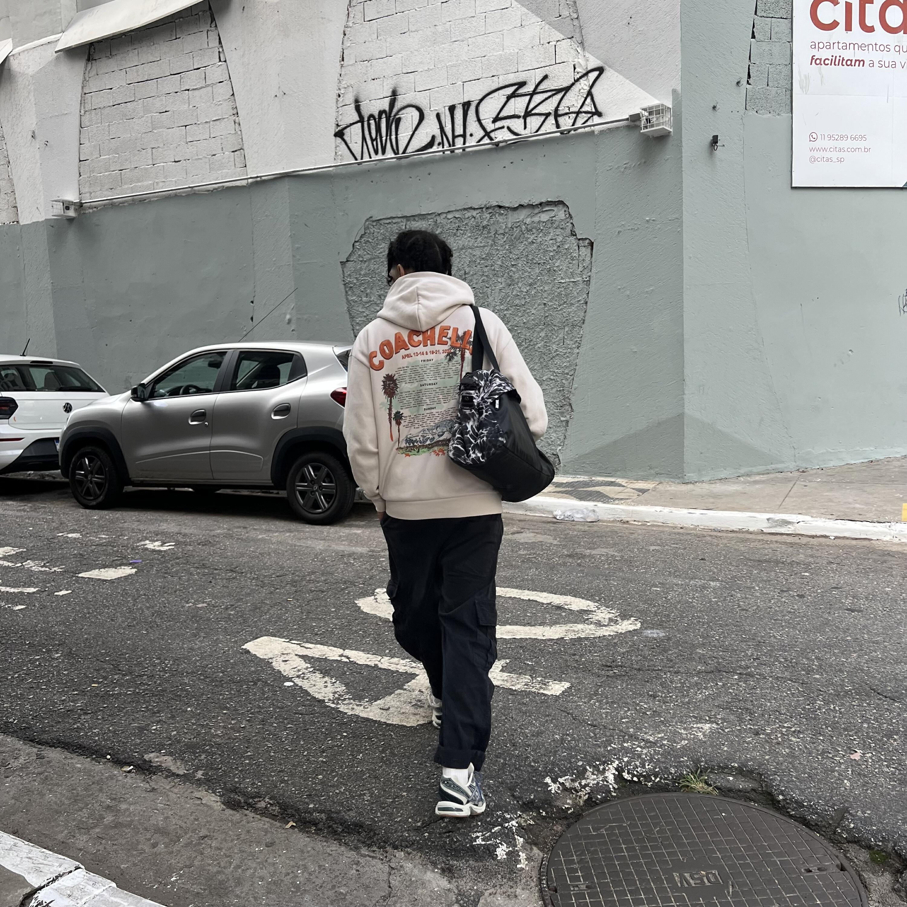 Релиз Diñero