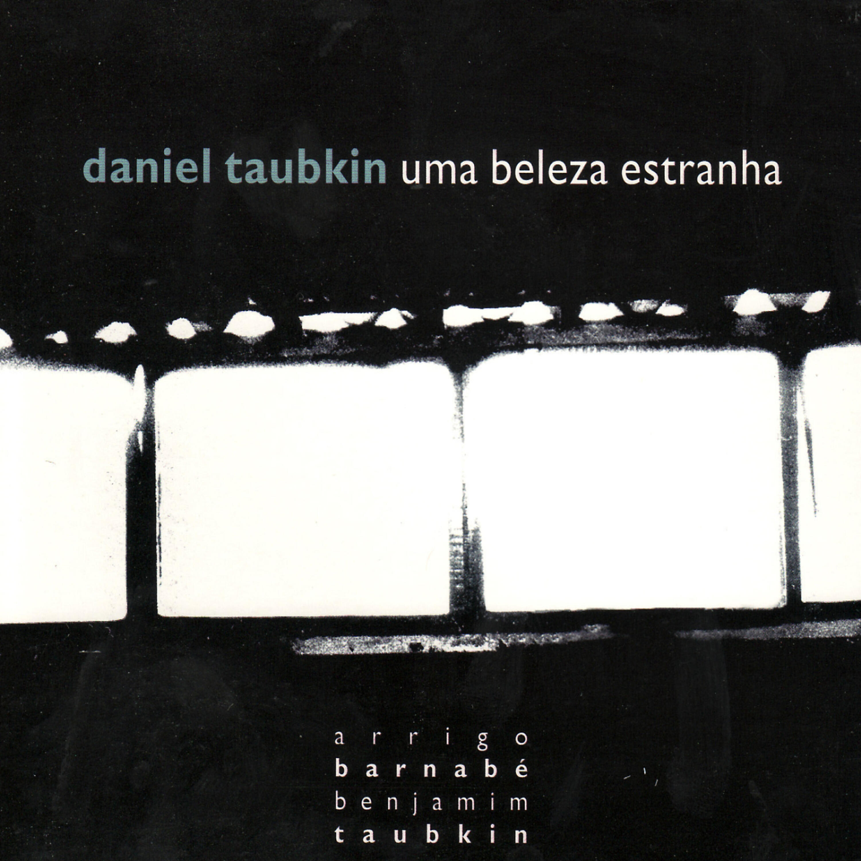 Релиз Uma Beleza Estranha