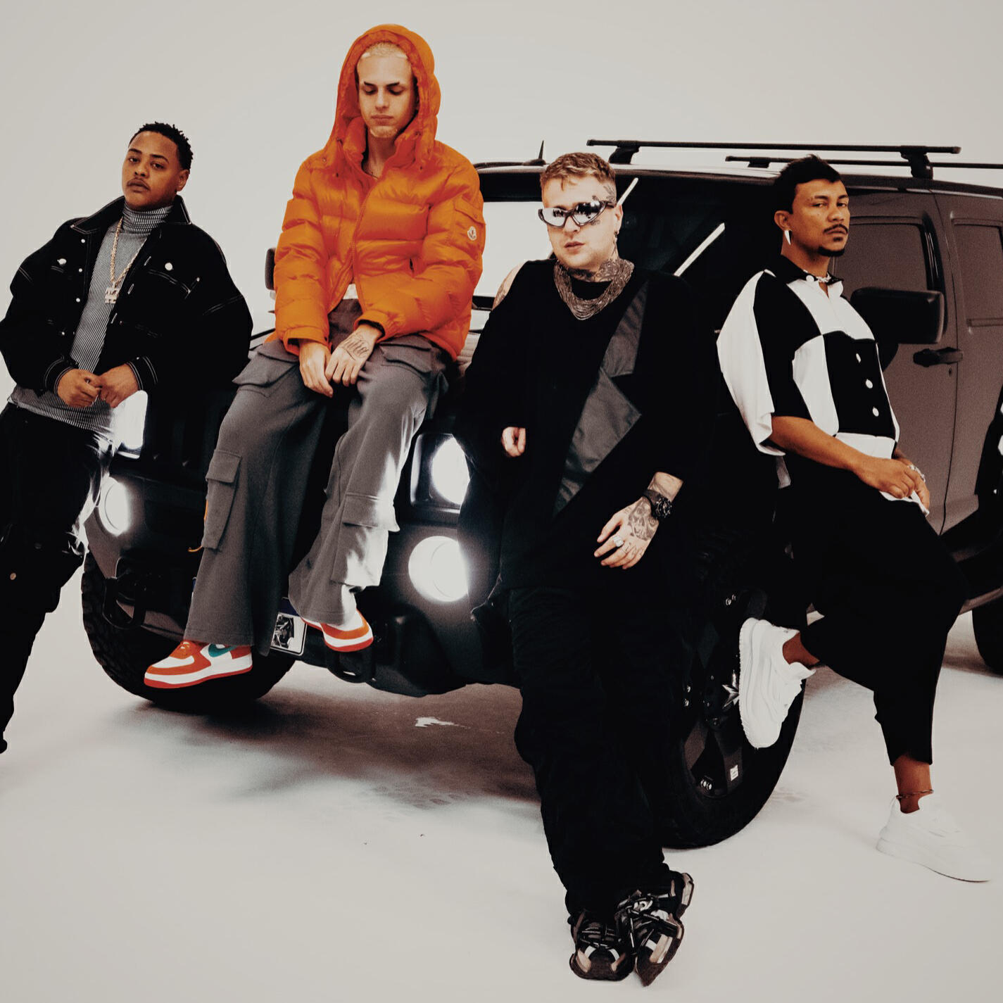 Релиз INEFÁVEL (feat. Leviano)