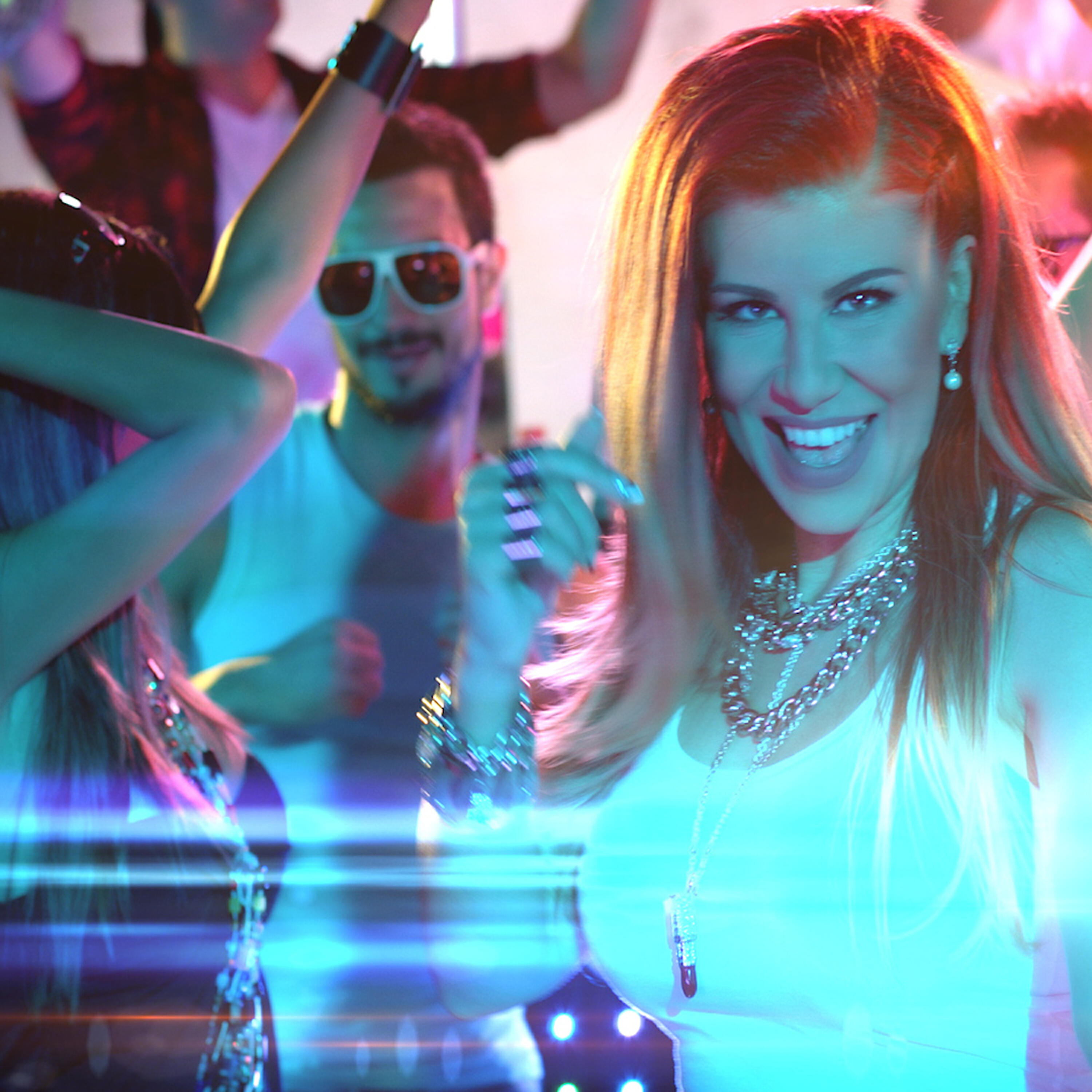 Релиз Първи сме сега