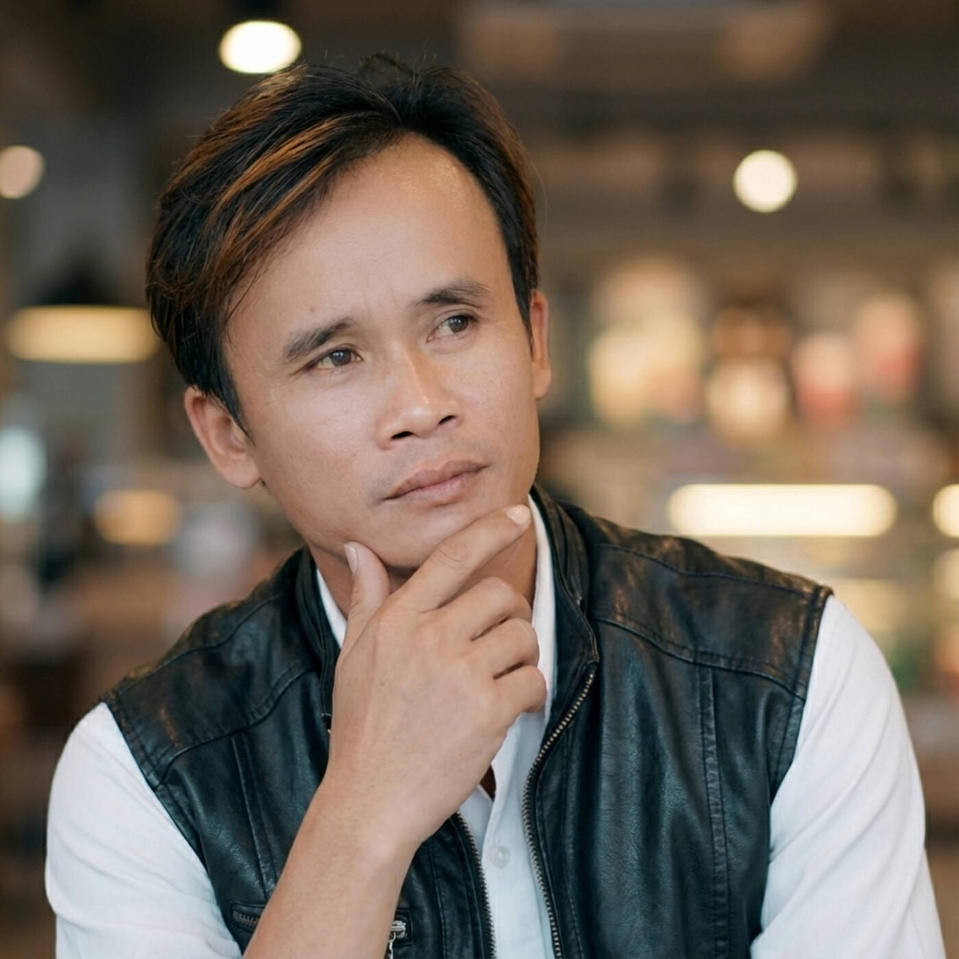 Релиз Người Xa Về Thành Phố