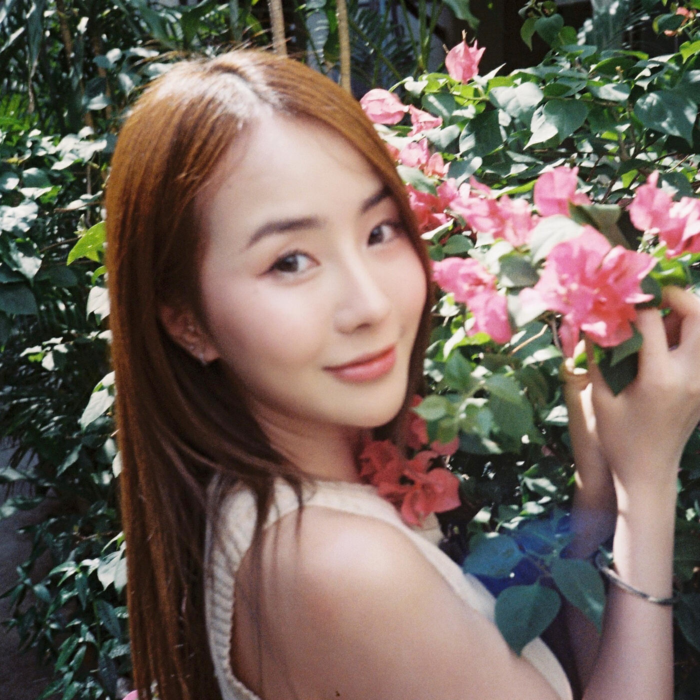 Ht - ไม่รักได้ไง