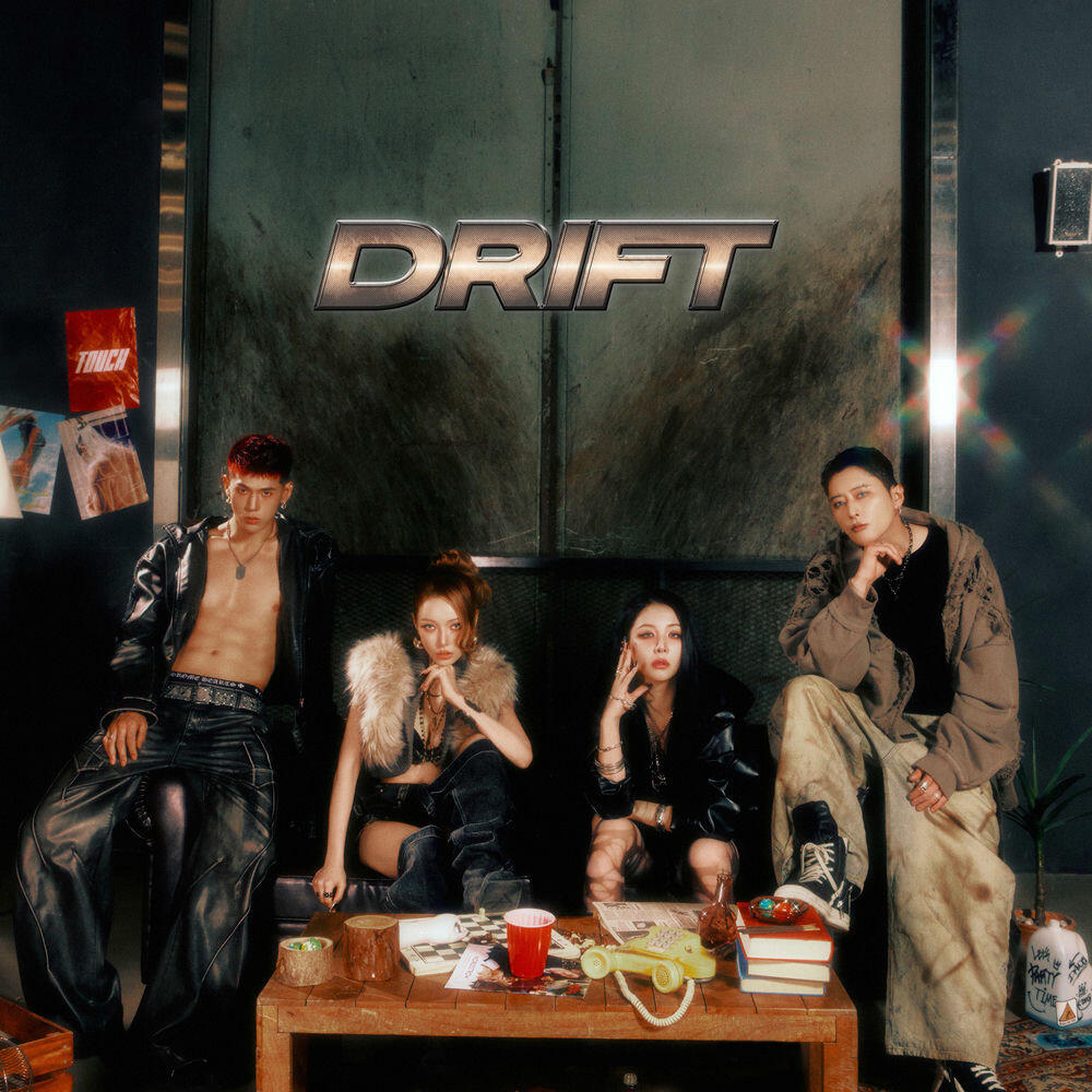 Постер альбома KARD 8th Mini Album 'DRIFT'