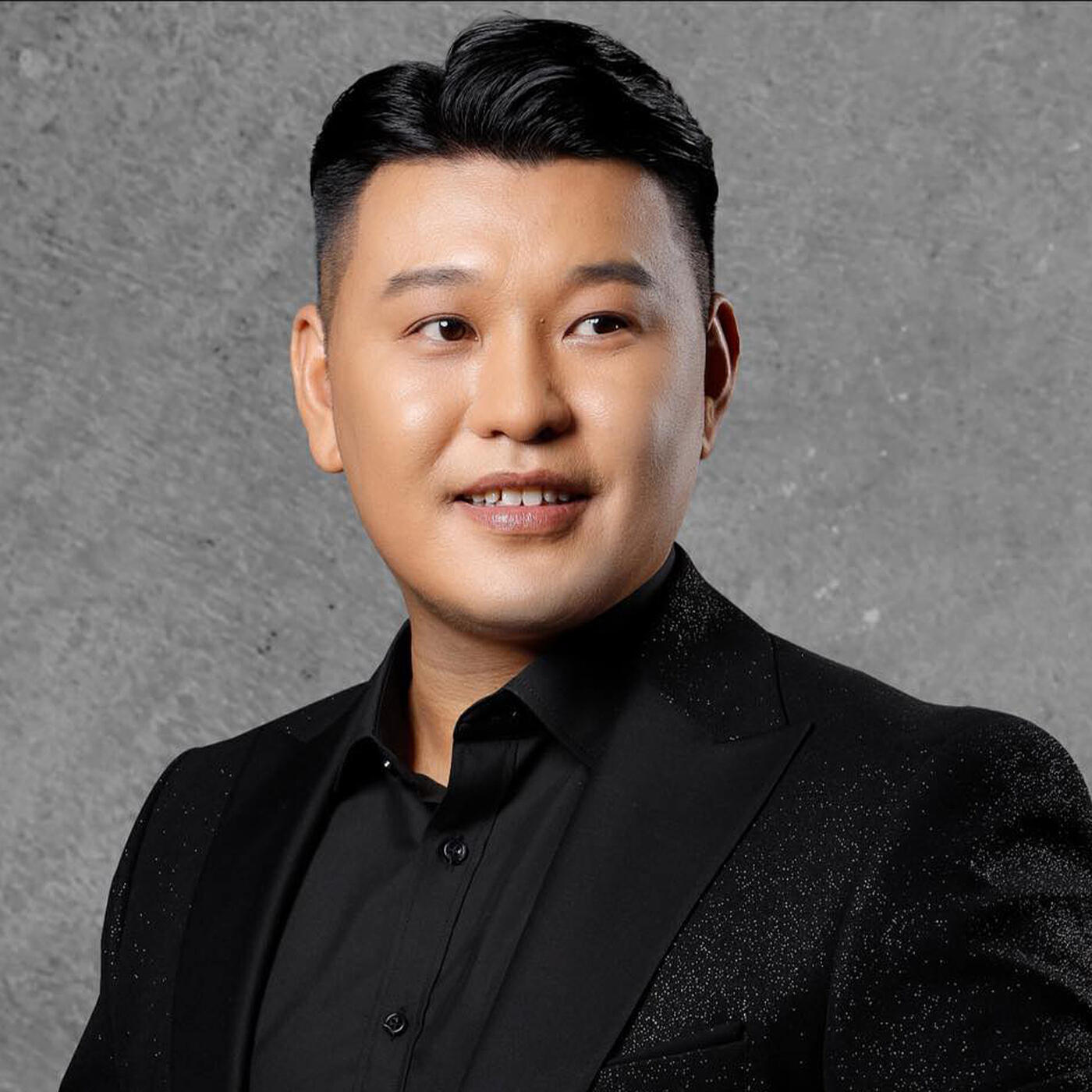 Релиз Uyahan Hongor Chi Mini