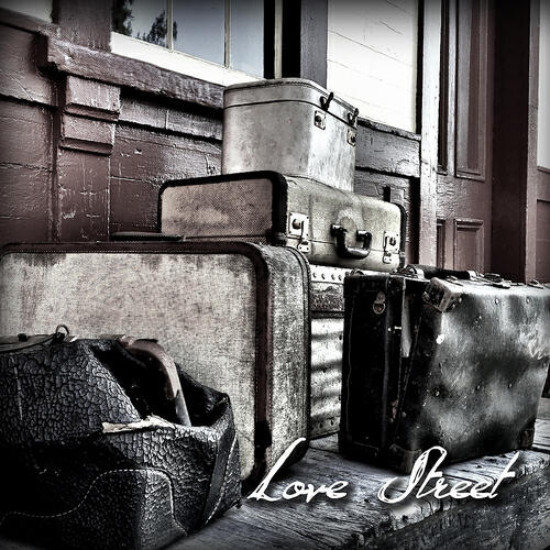 Релиз Moving On