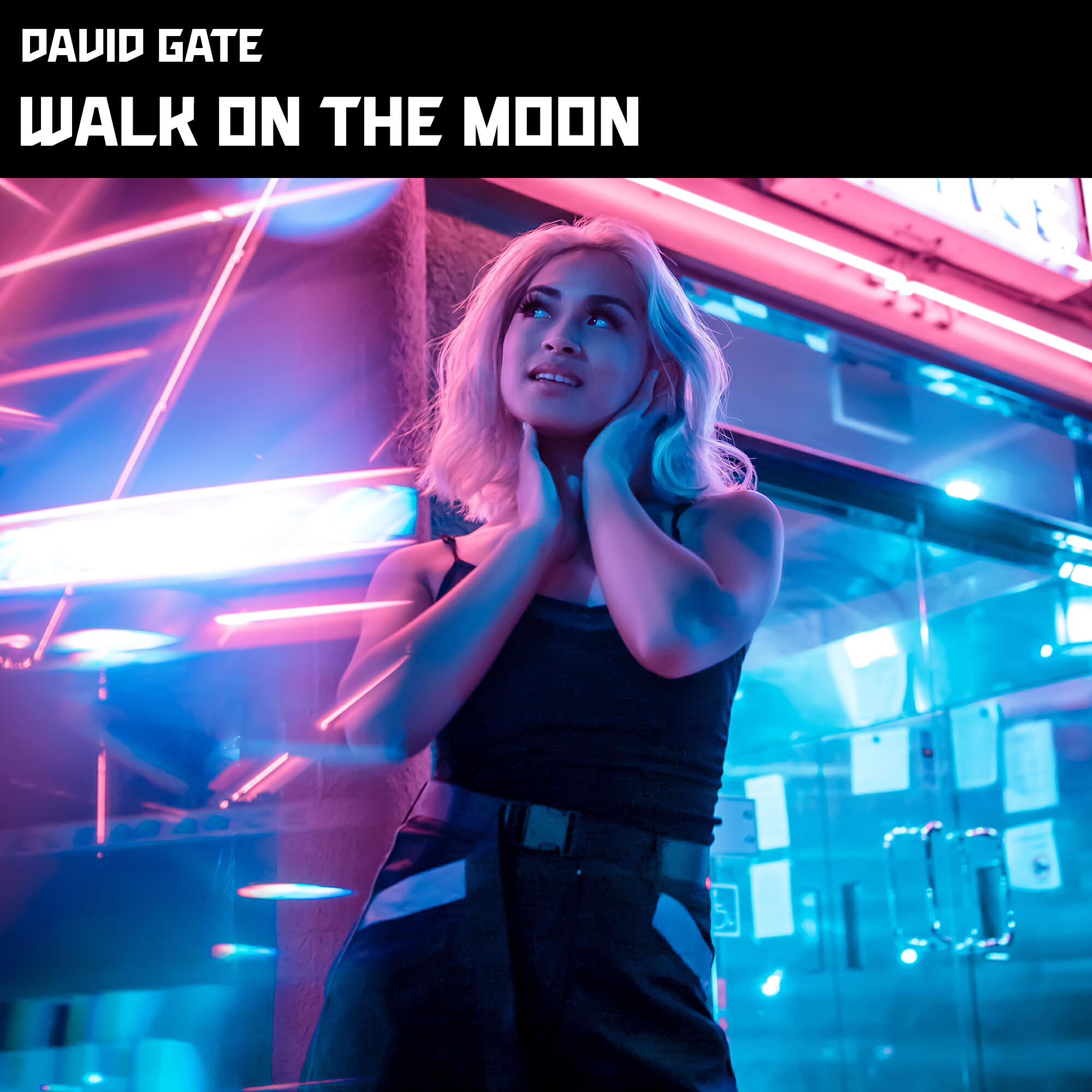 Релиз Walk on the Moon