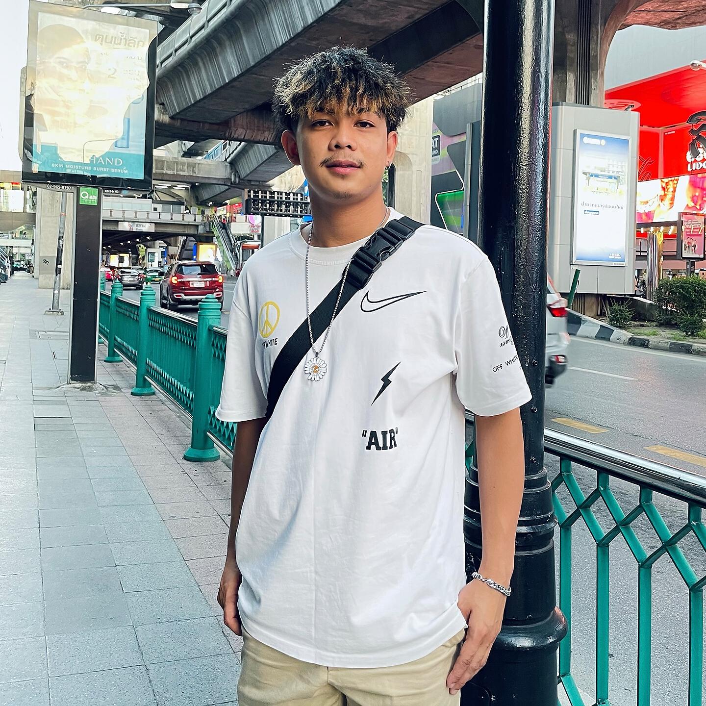 Релиз แค่อยากจะกลับไปกอด(อีกครั้ง)