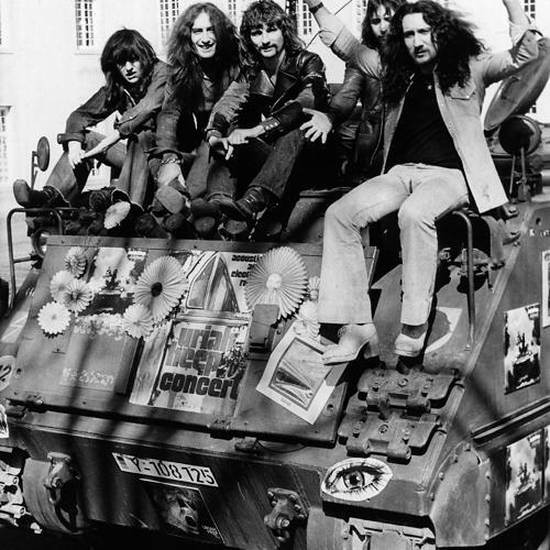 Релиз Dutch Radio Broadcast April 1976
