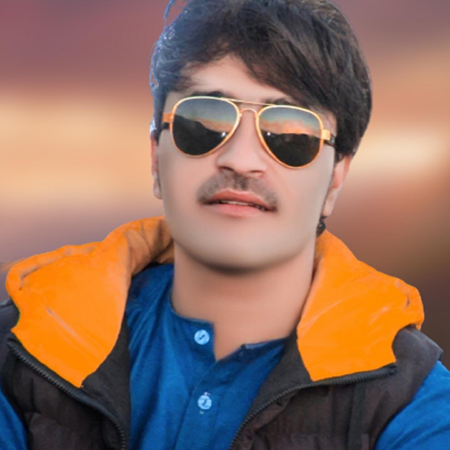 Релиз Sare Aam Ma Raza