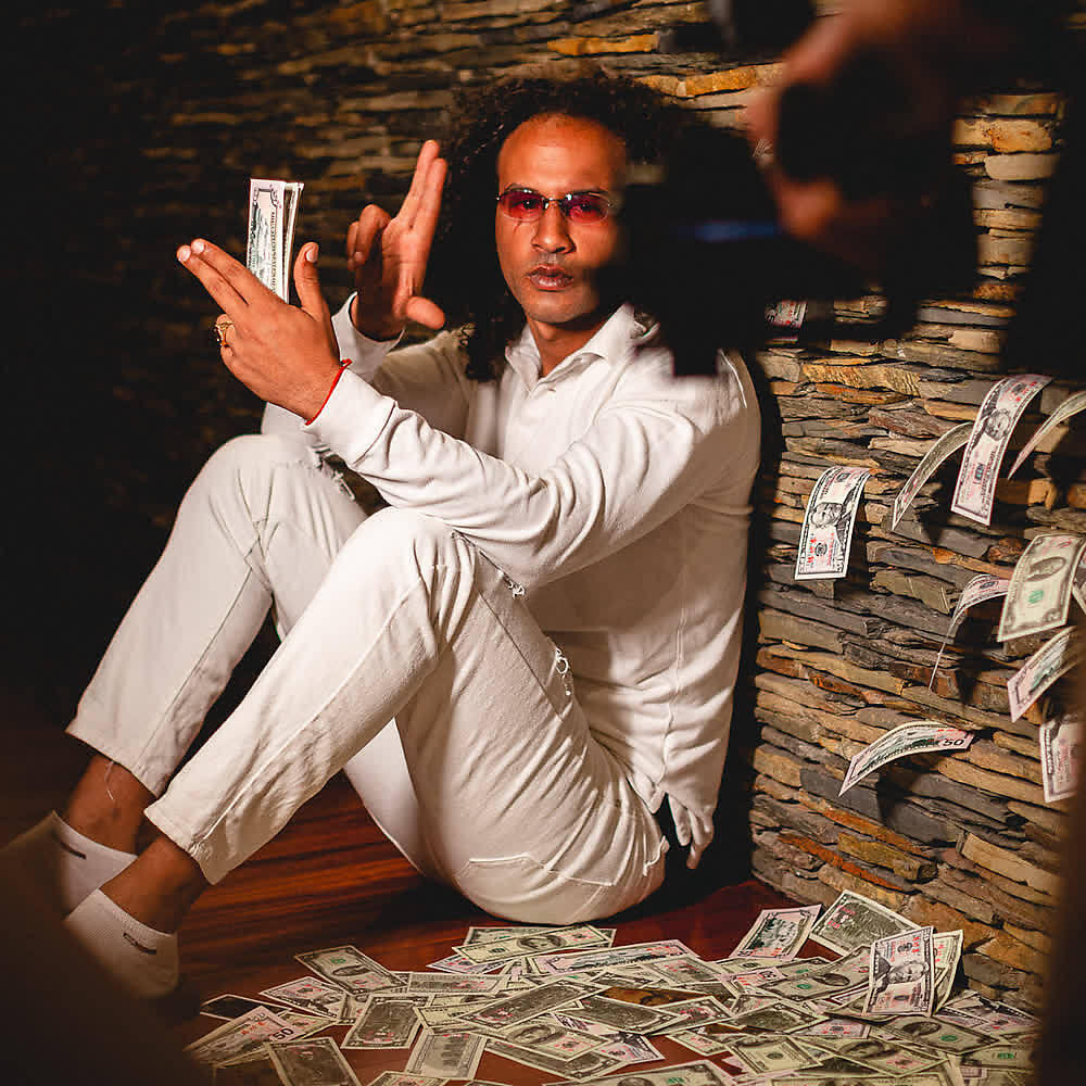 Релиз Million