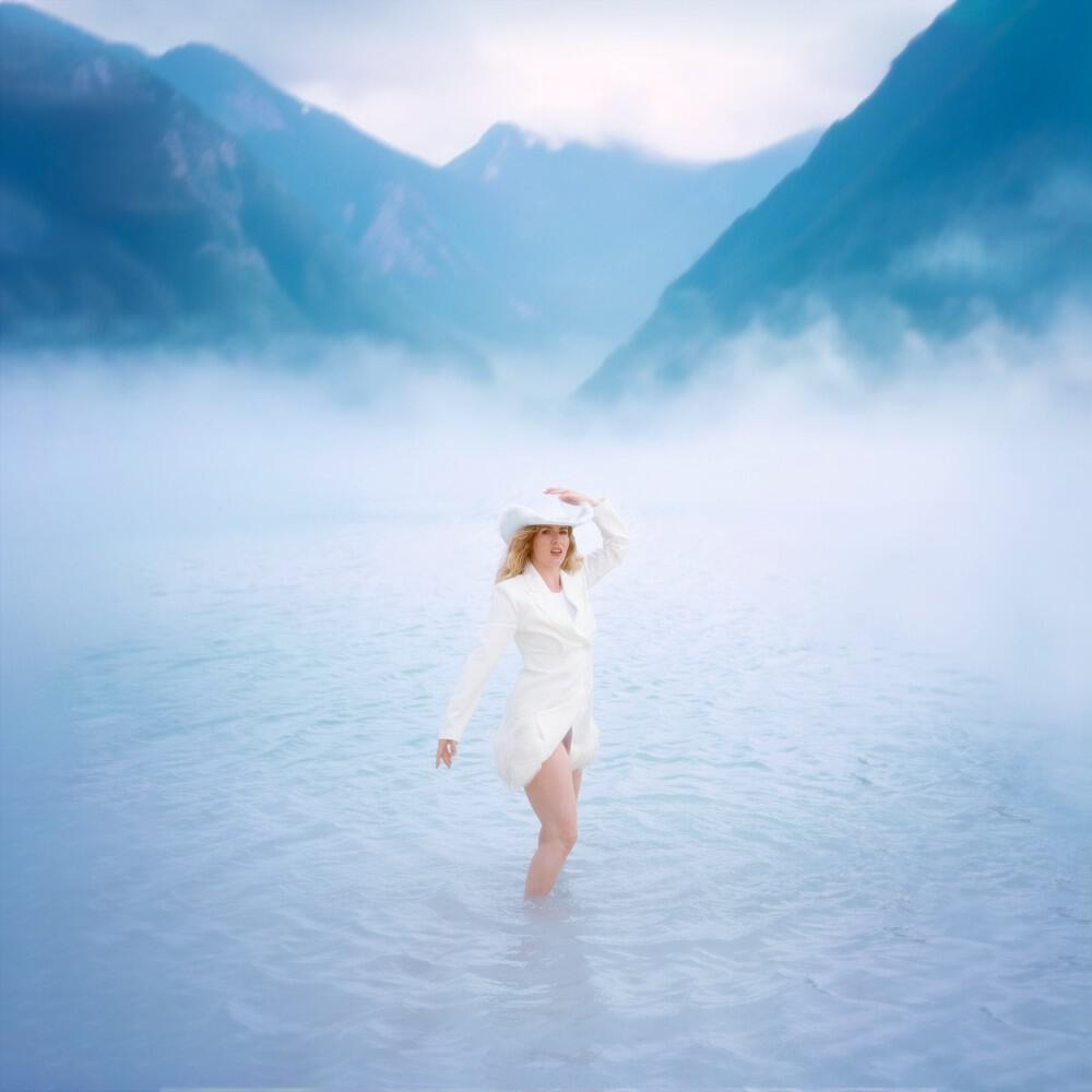 Релиз Falling in Love with the World
