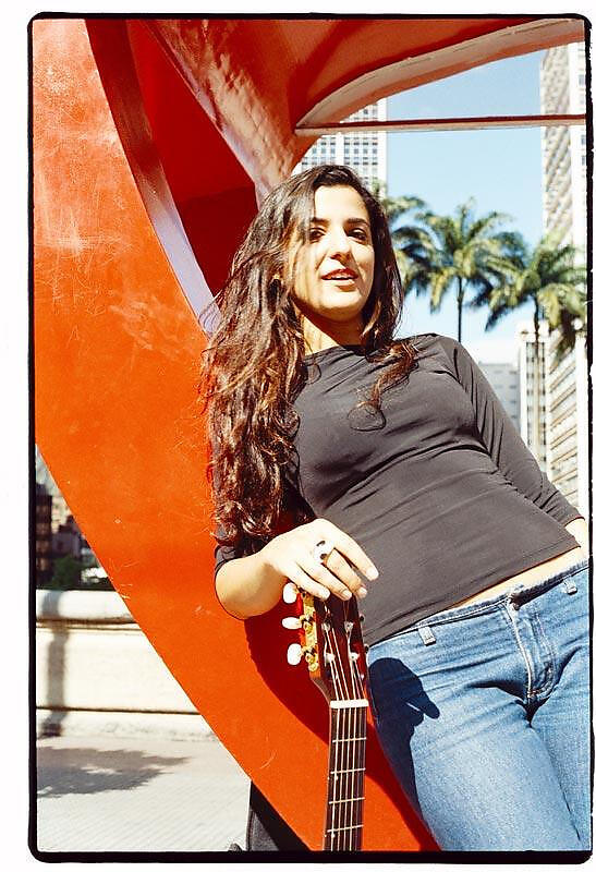 Tais Nader