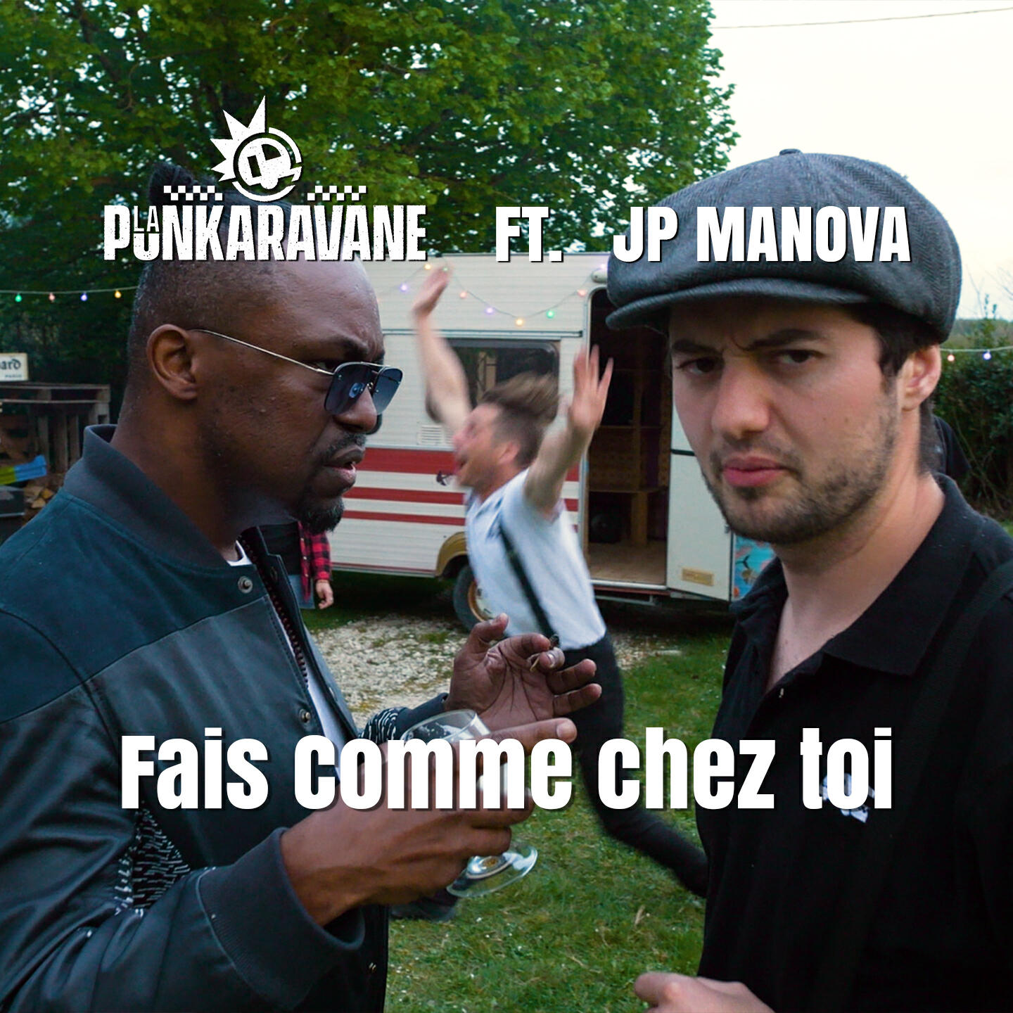 Релиз Fais comme chez toi