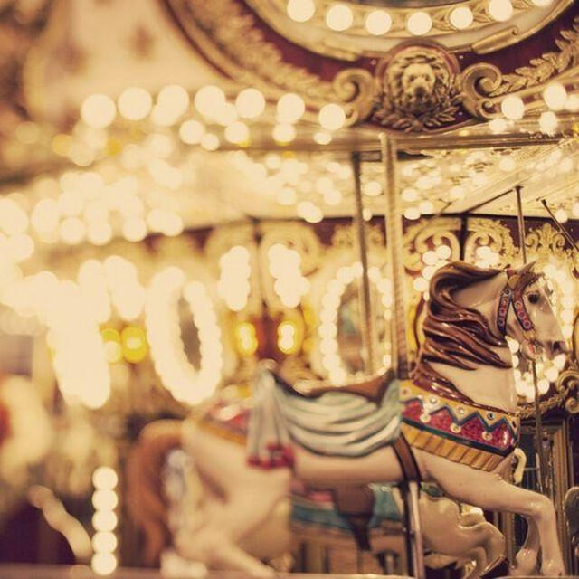 Релиз Round And Round