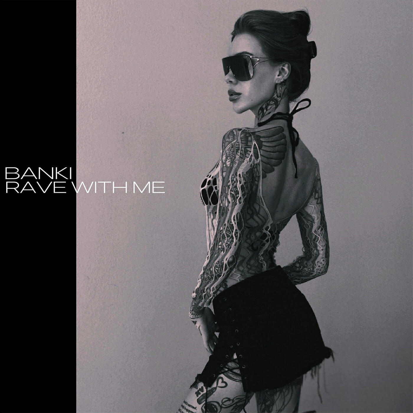 Релиз RAVE WITH ME