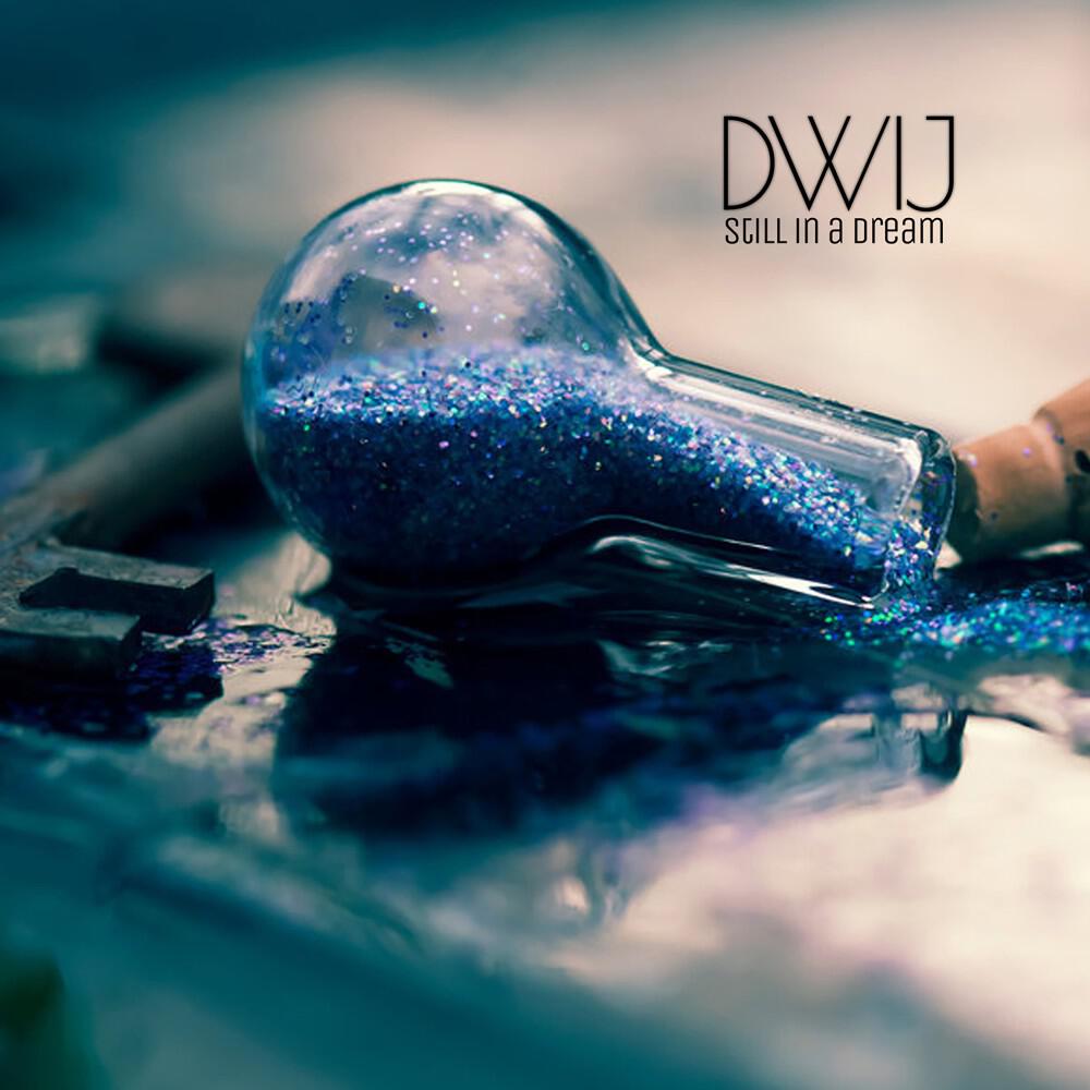 Релиз Still in a Dream