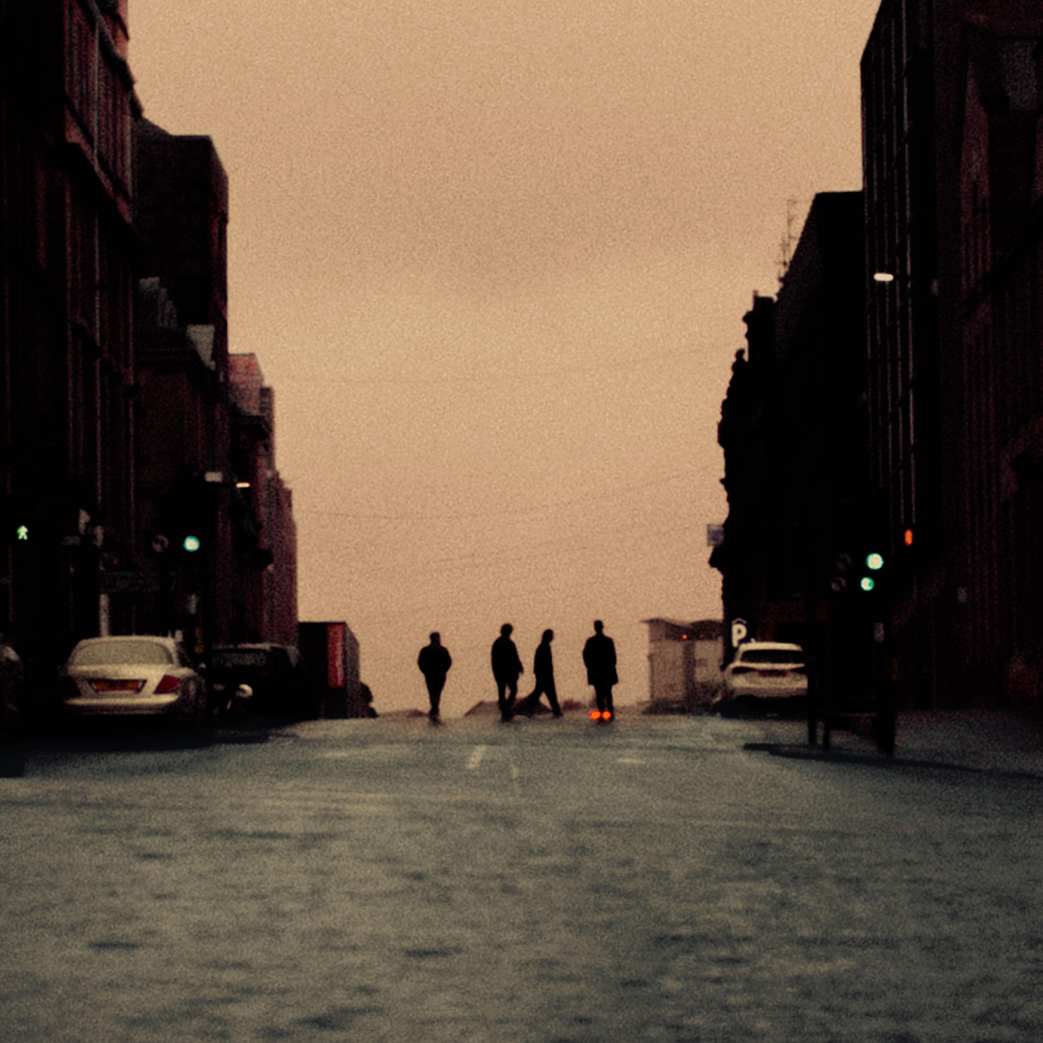 Релиз Somebody Loves You