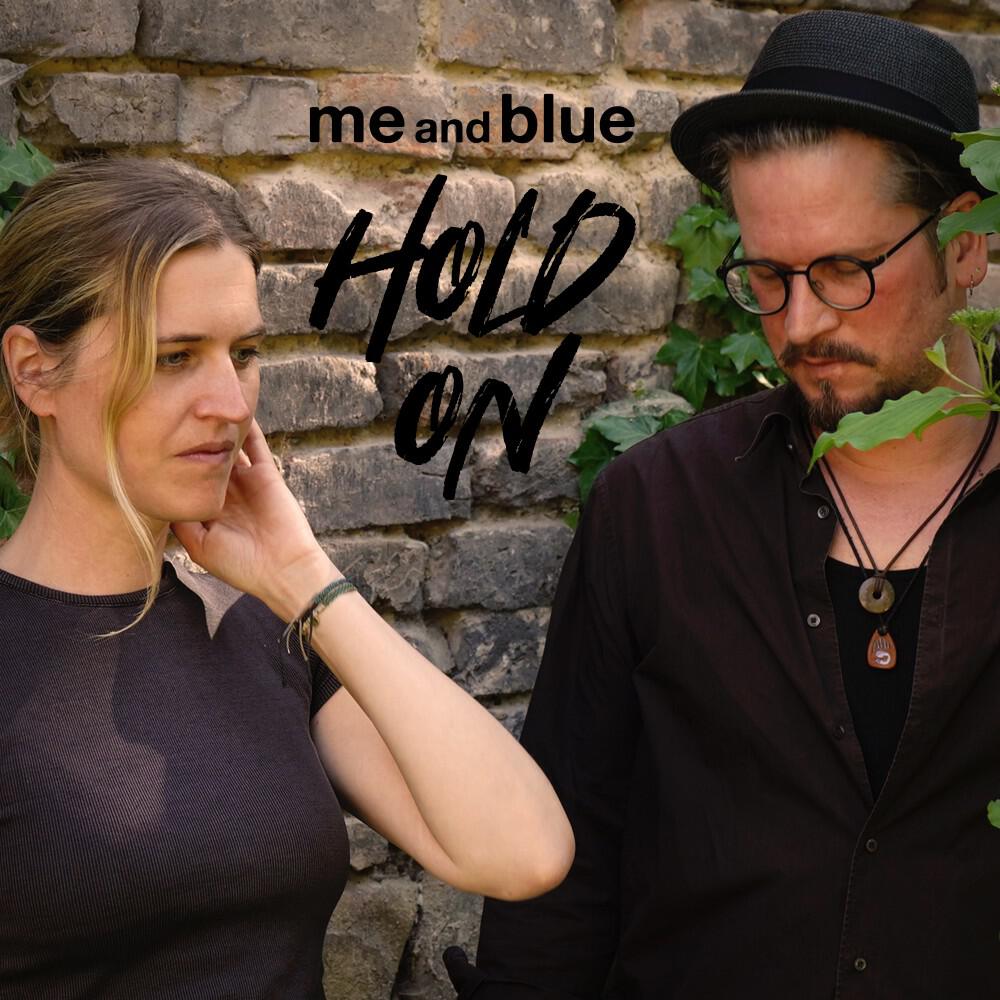 Релиз Hold On