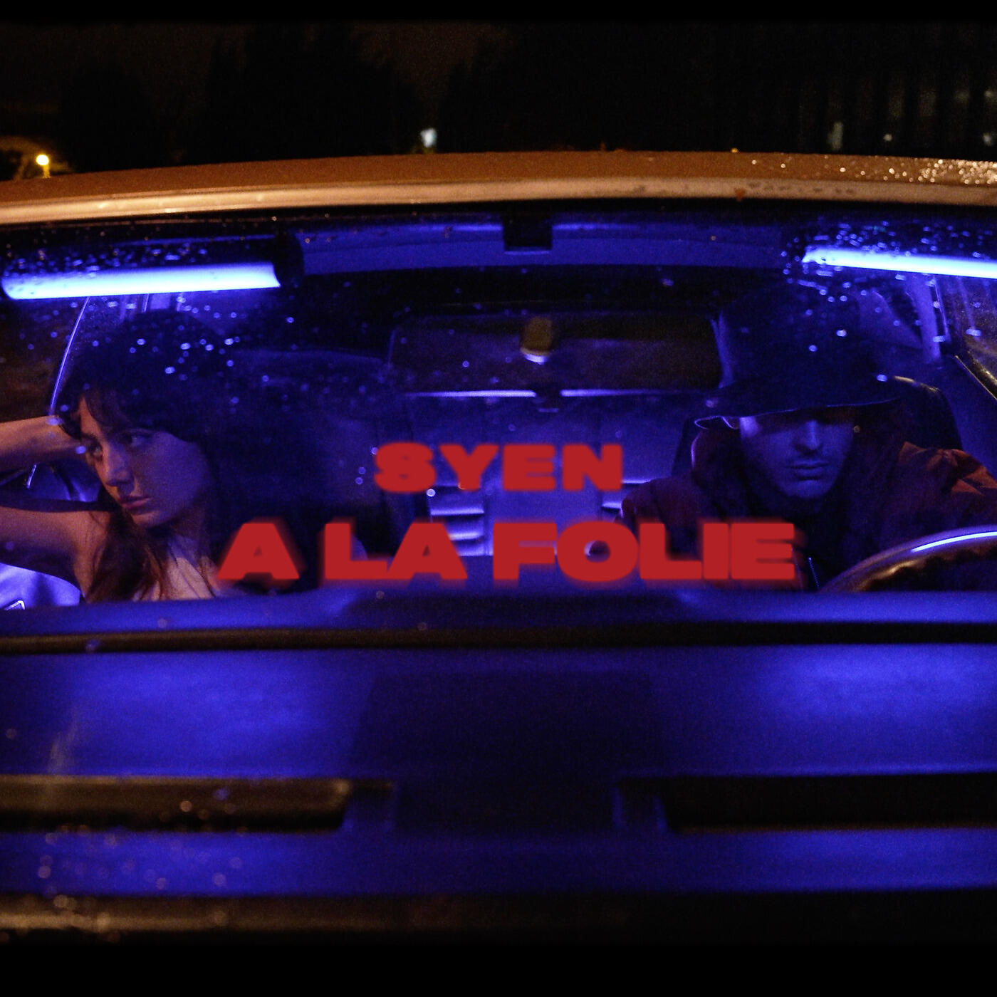 Релиз A la Folie
