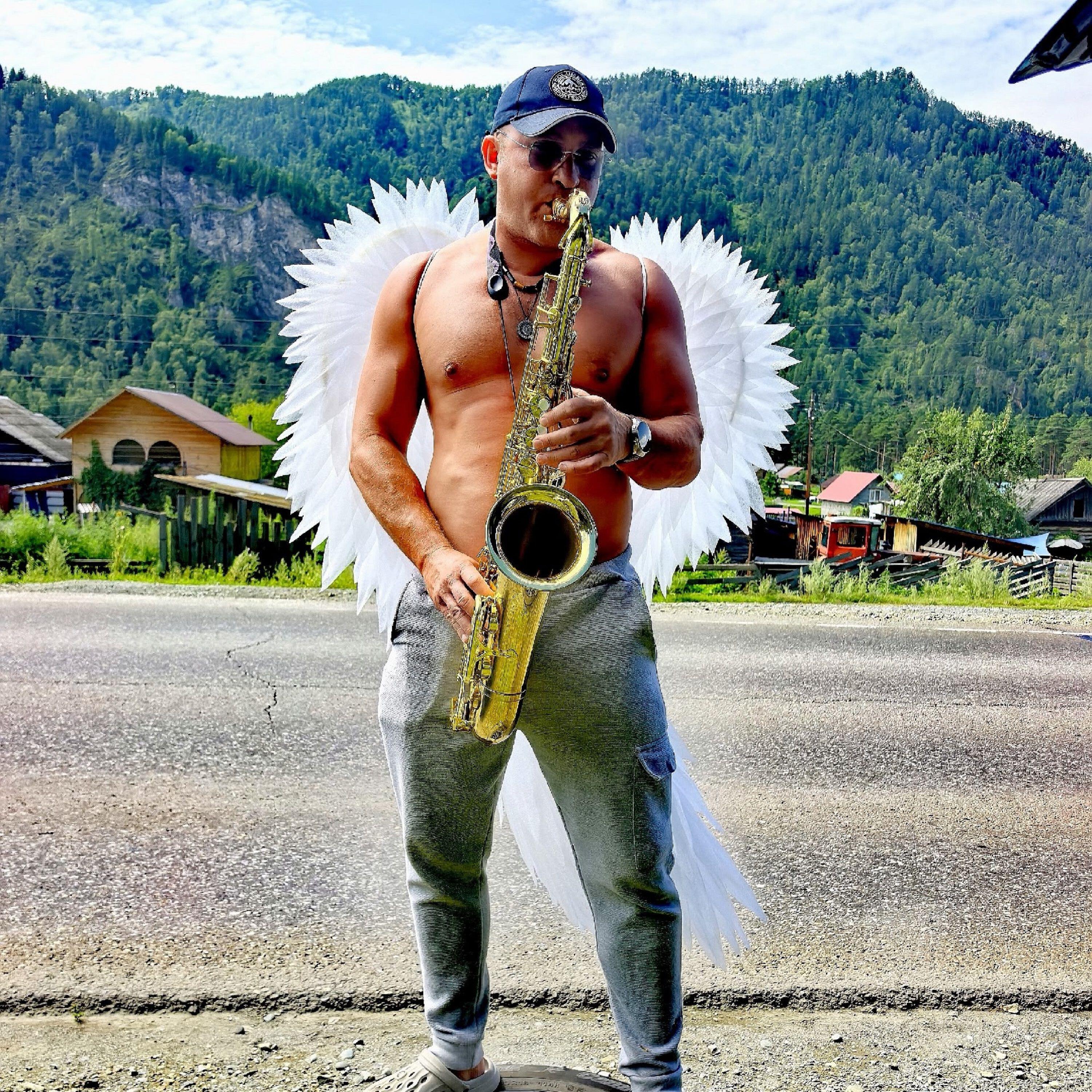 Релиз Я живой