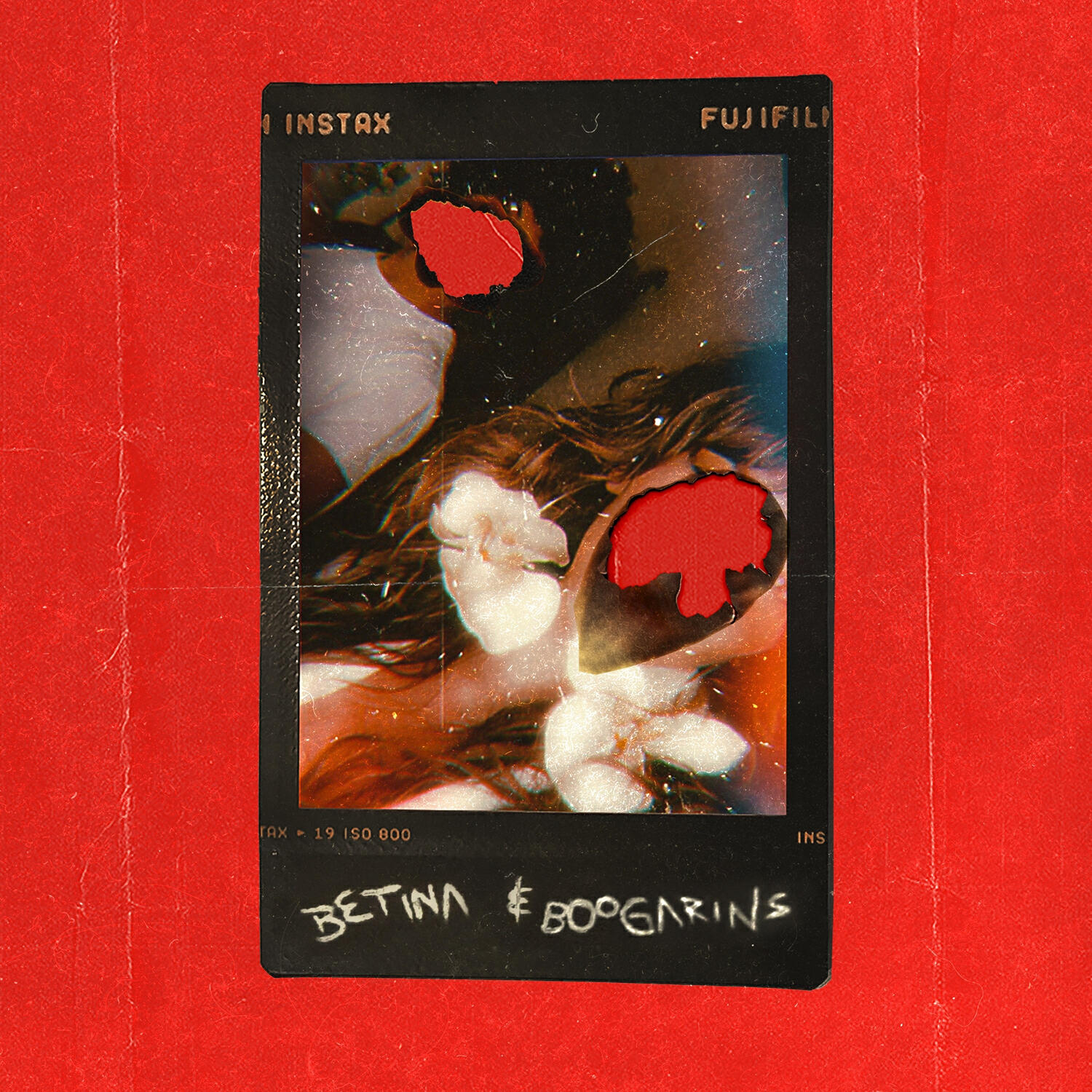 Релиз Polaroids