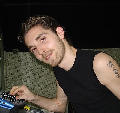 DJ Saint Louis