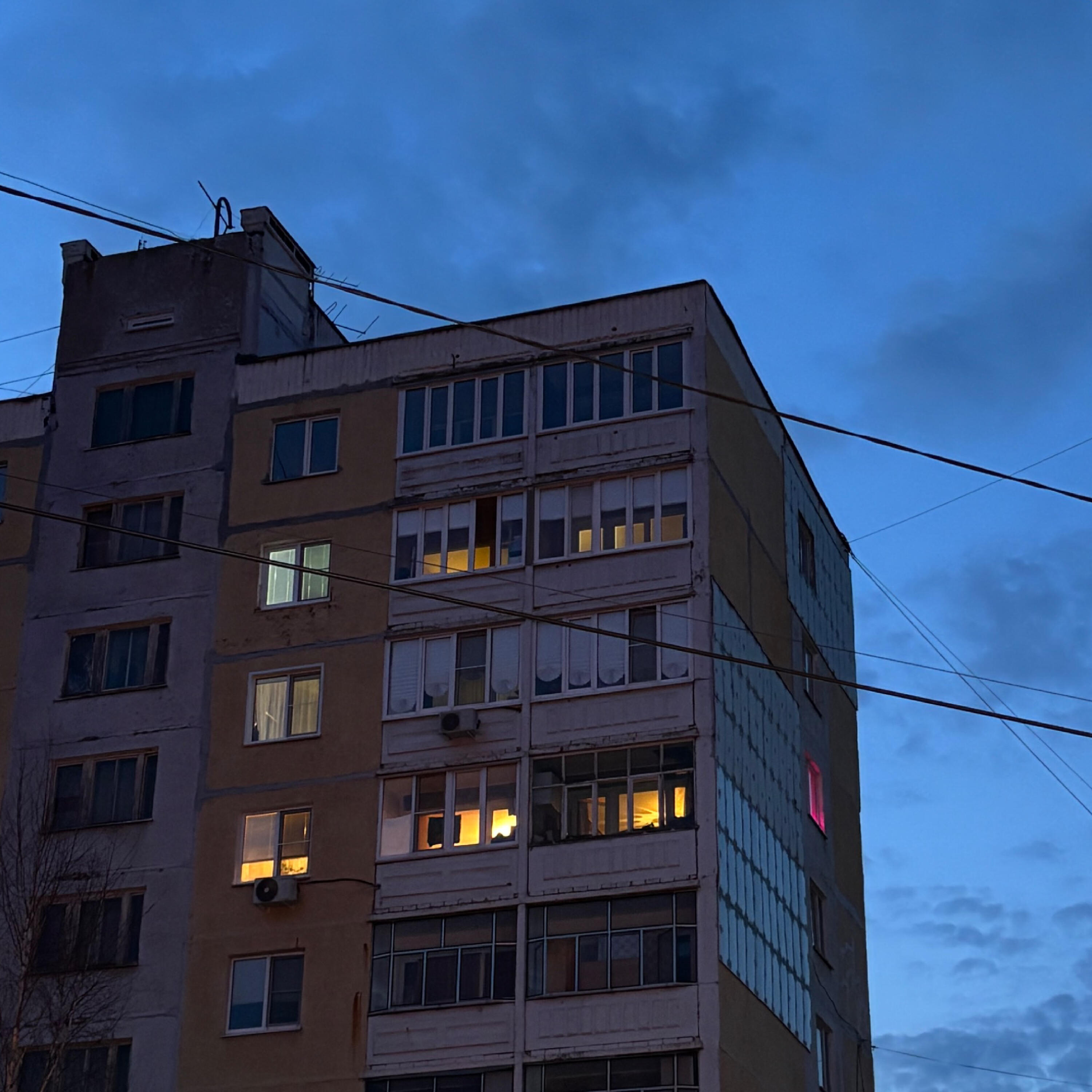 Релиз Люби меня