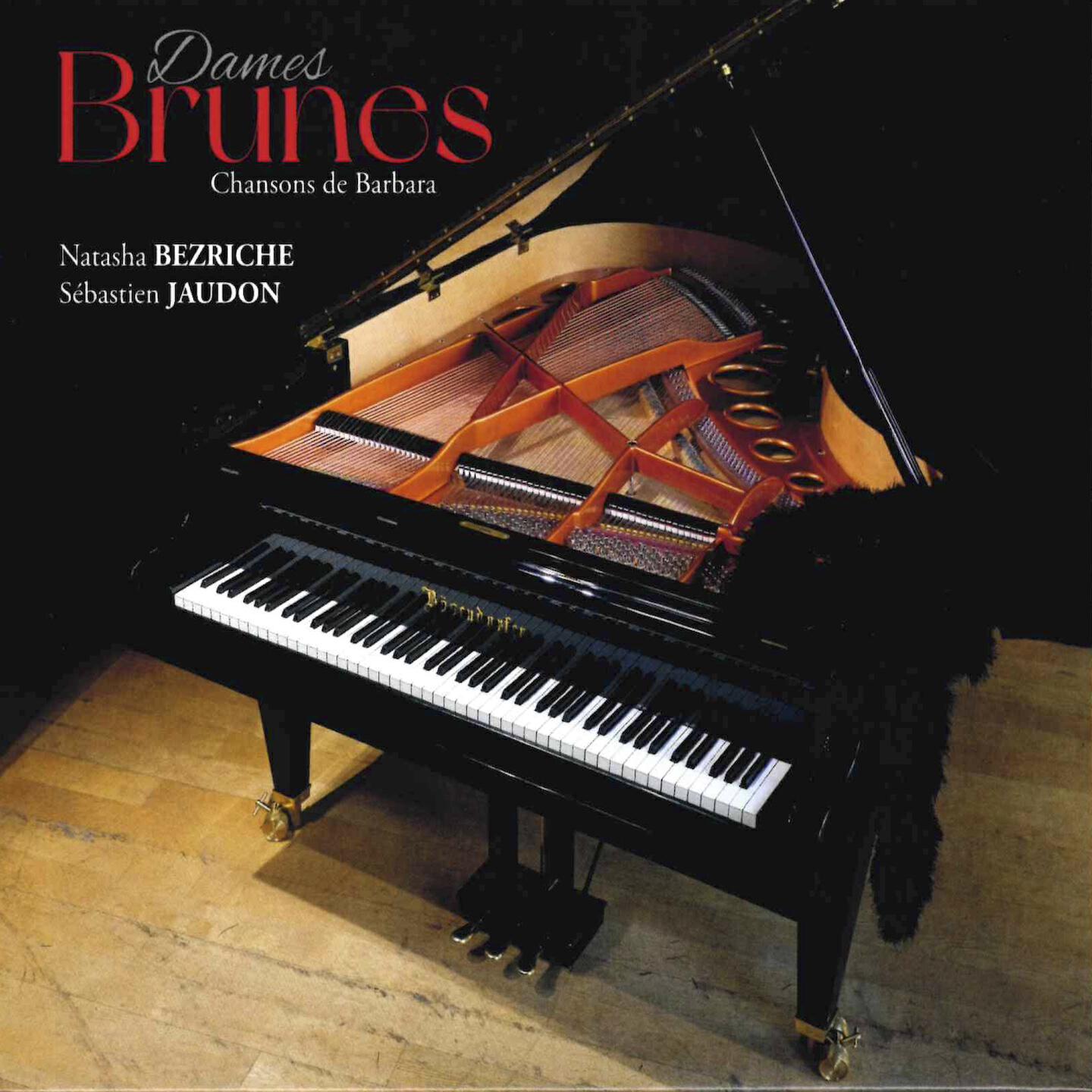 Релиз Dames brunes