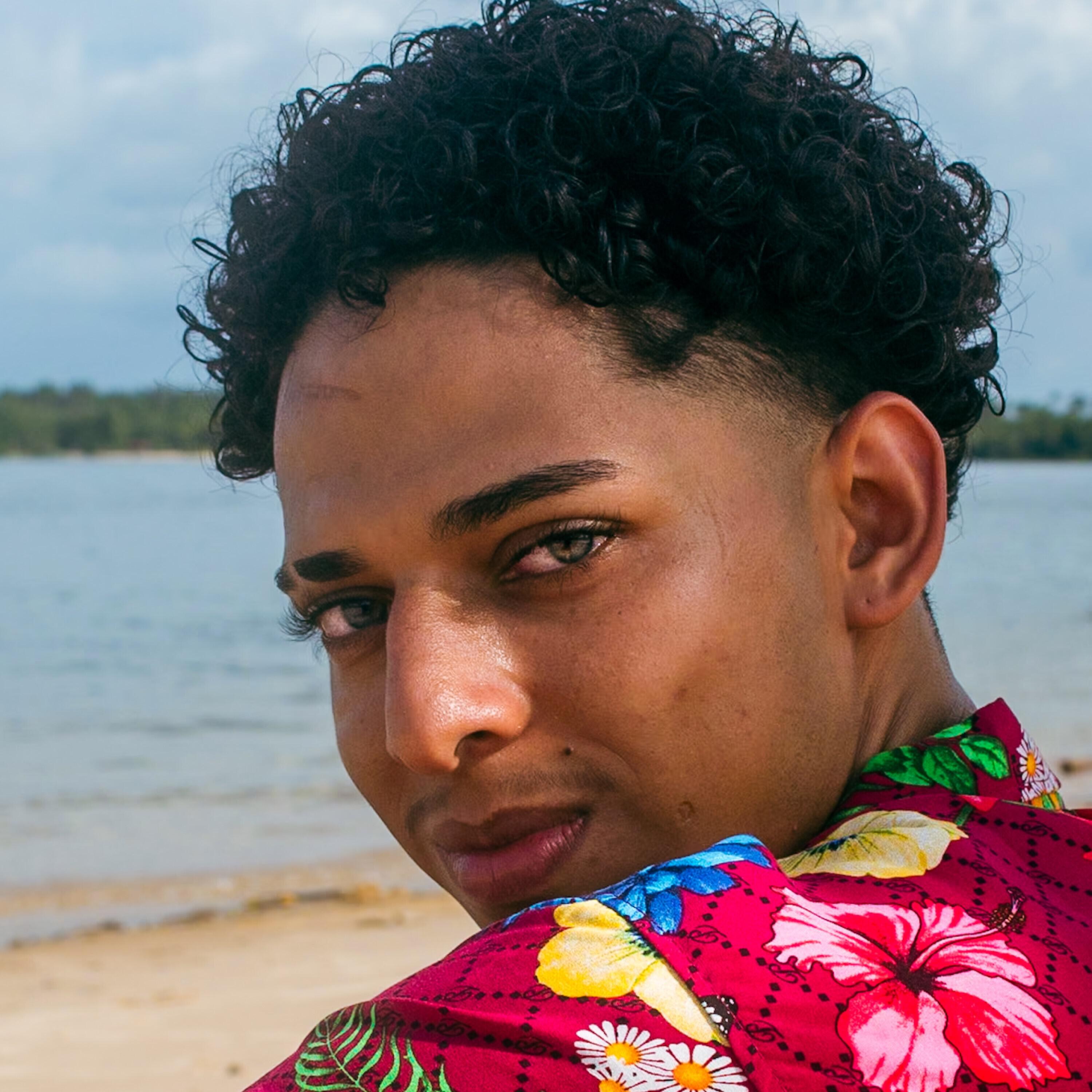 Релиз Camisa Florida