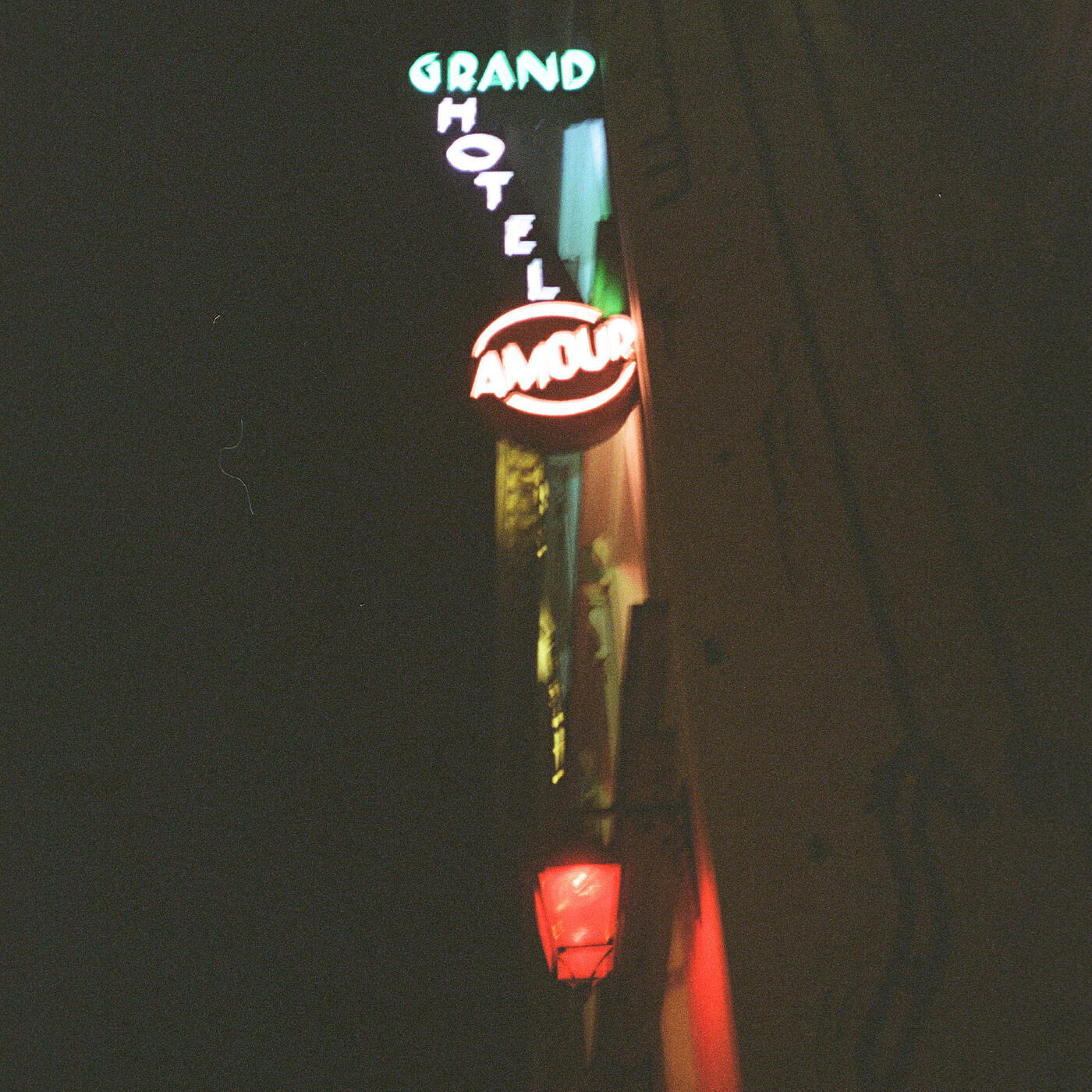 Релиз Hotel Grand Amour