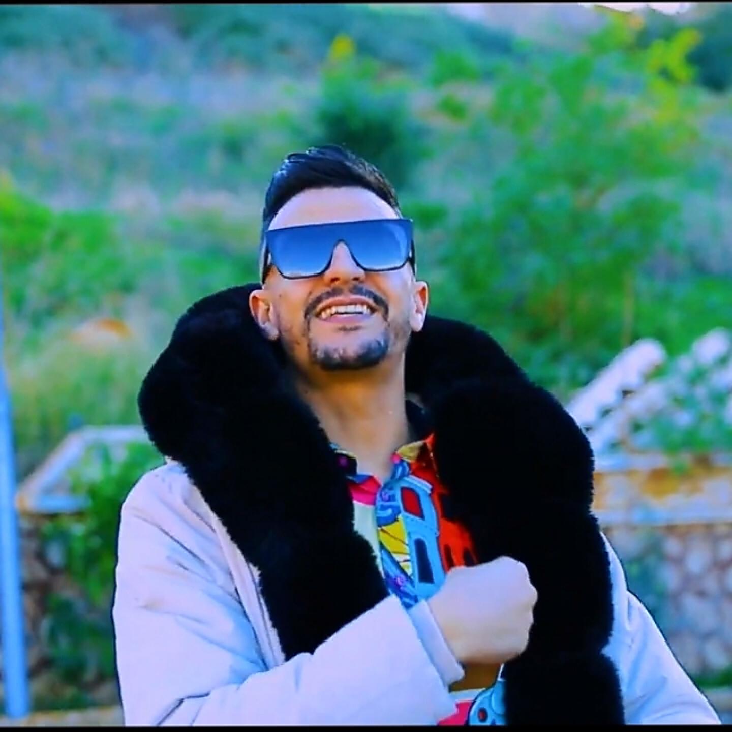 Релиз Nadiha w'nghamkom nbal3alkom famkom