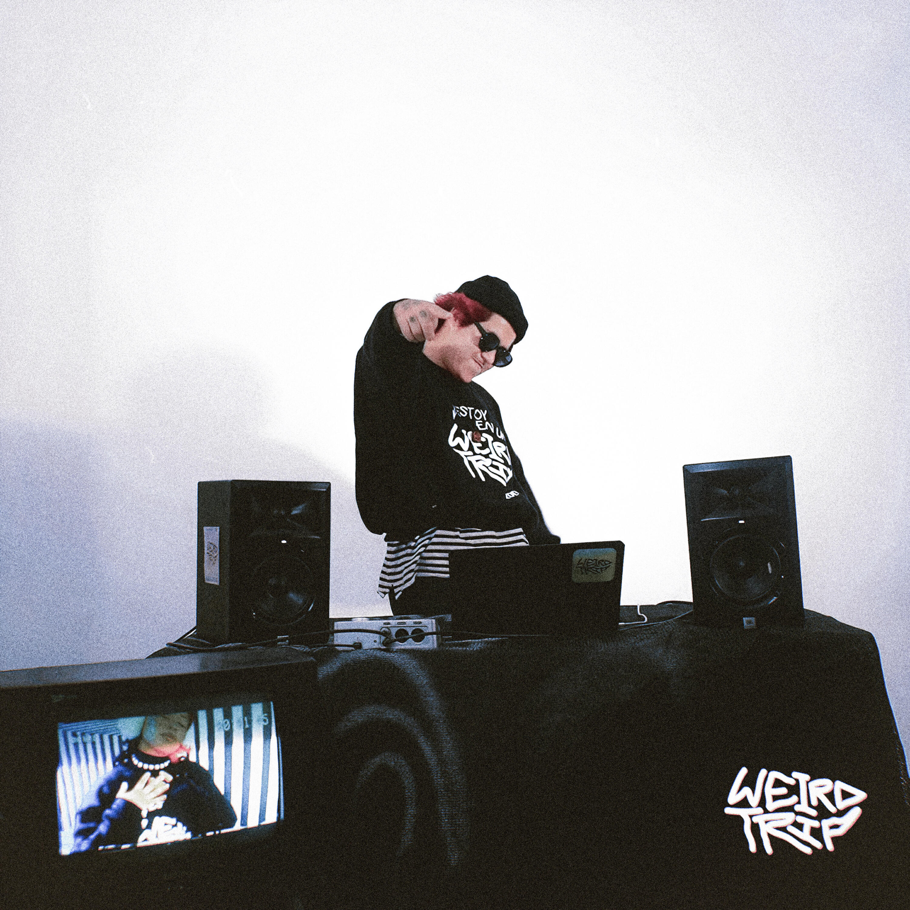 Релиз Weird Sessions 007