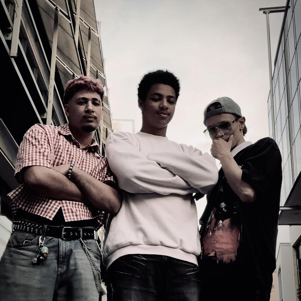 Релиз Through the City
