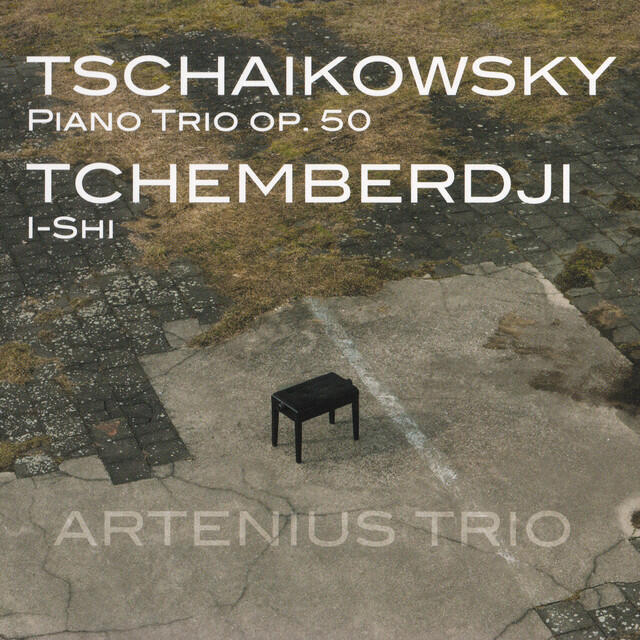 Artenius Trio