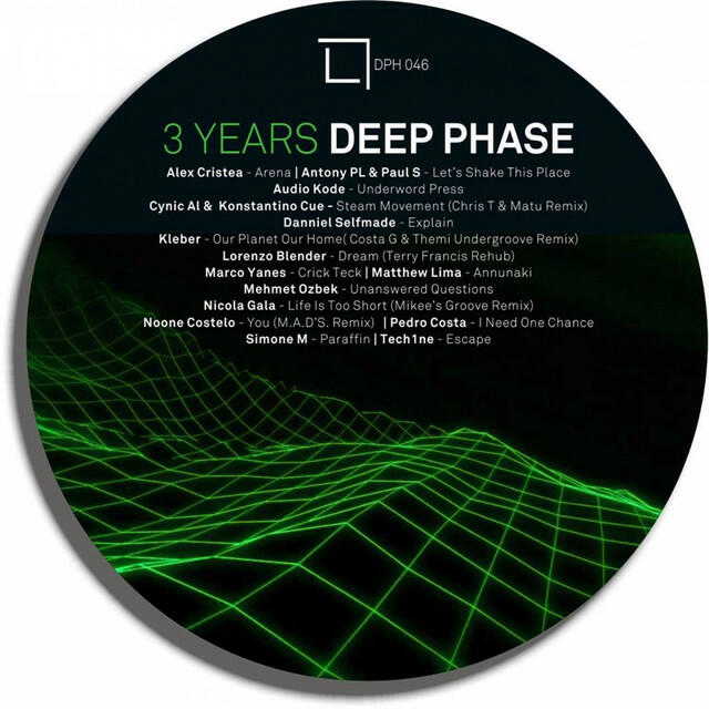 Релиз 3 Years DEEP PHASE