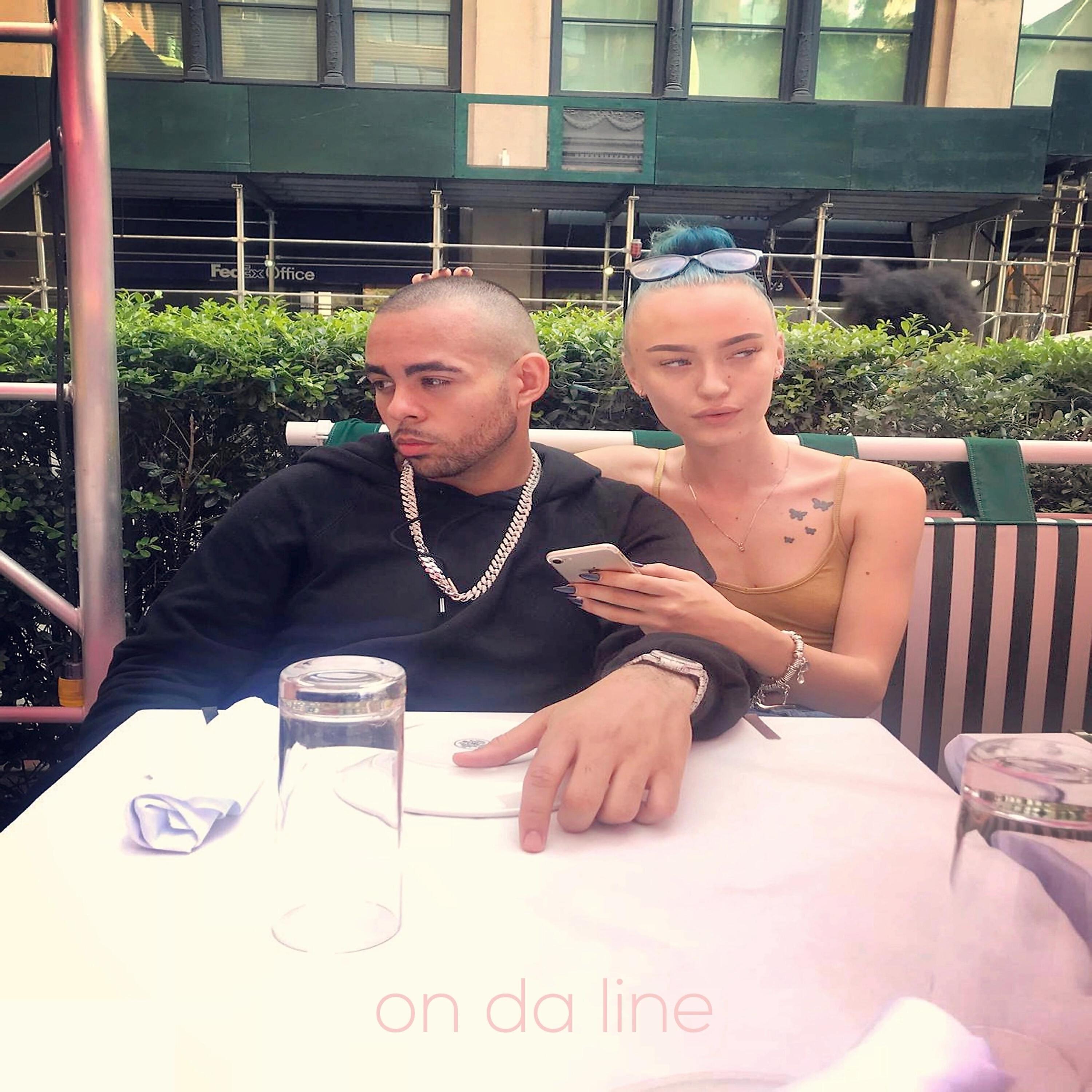 Релиз On Da Line