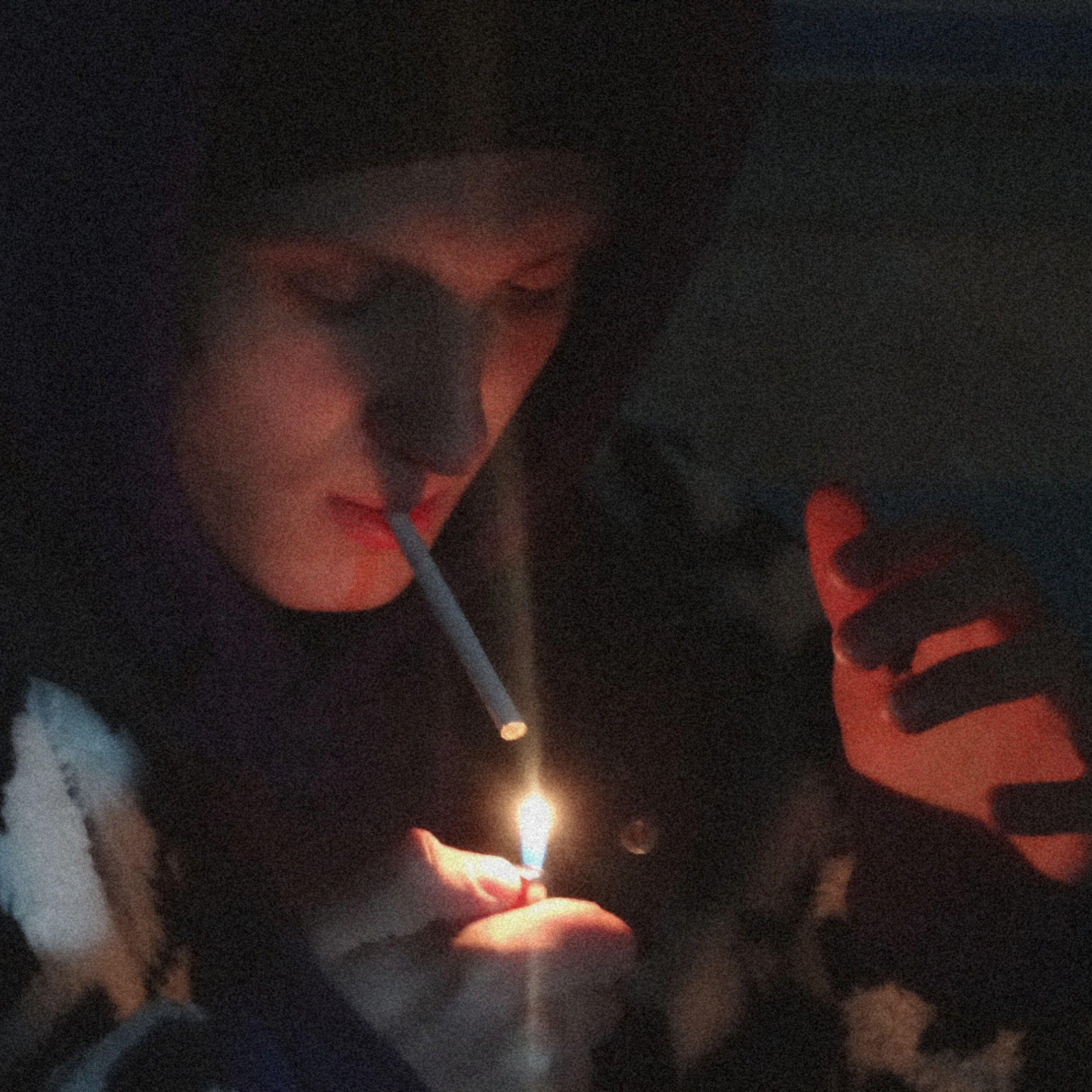 Релиз Голубые глаза