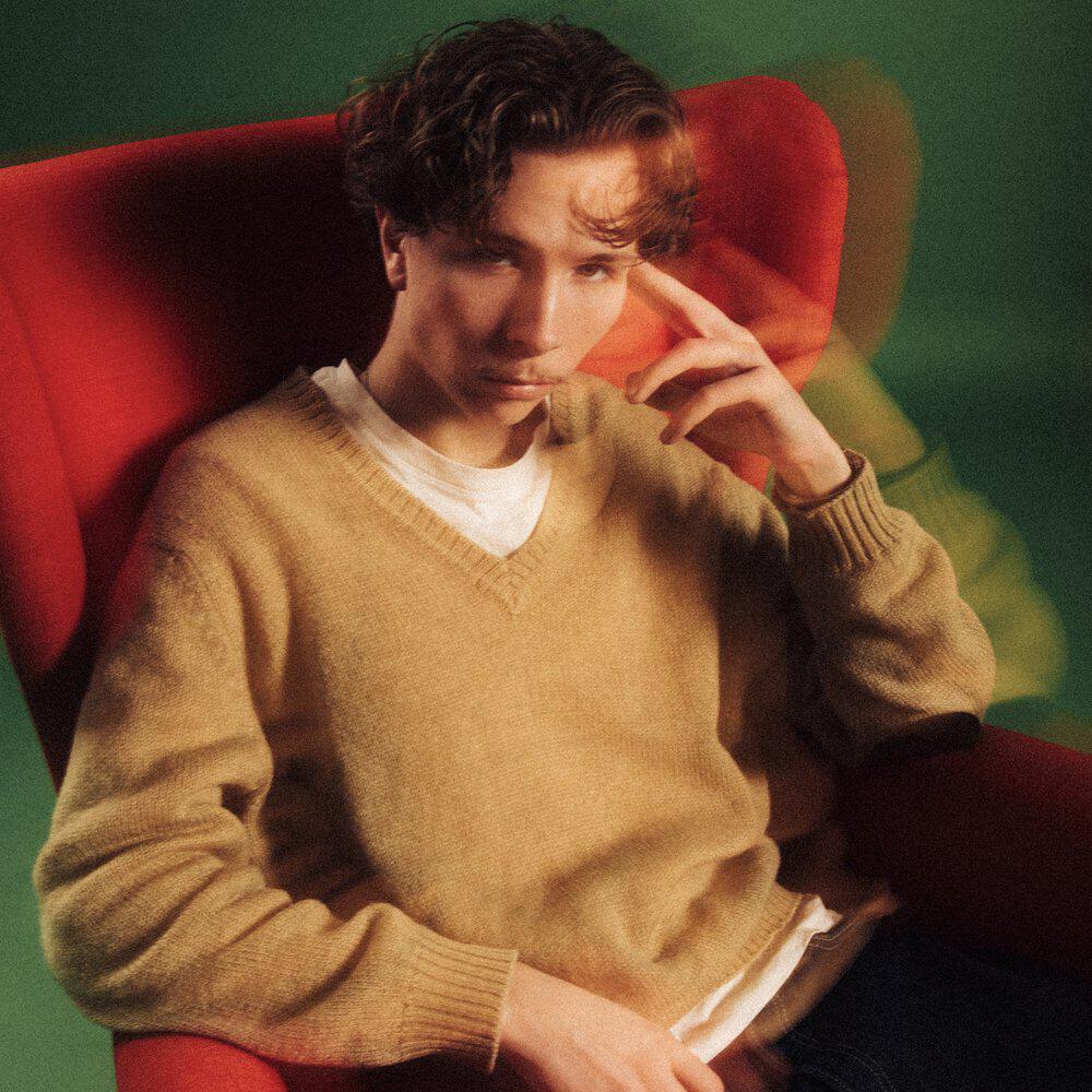 Релиз Golden Boy / Romance
