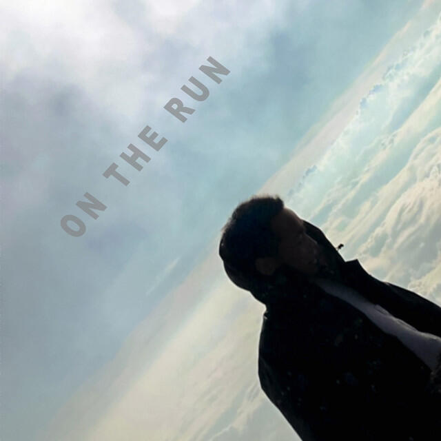 Релиз On The Run
