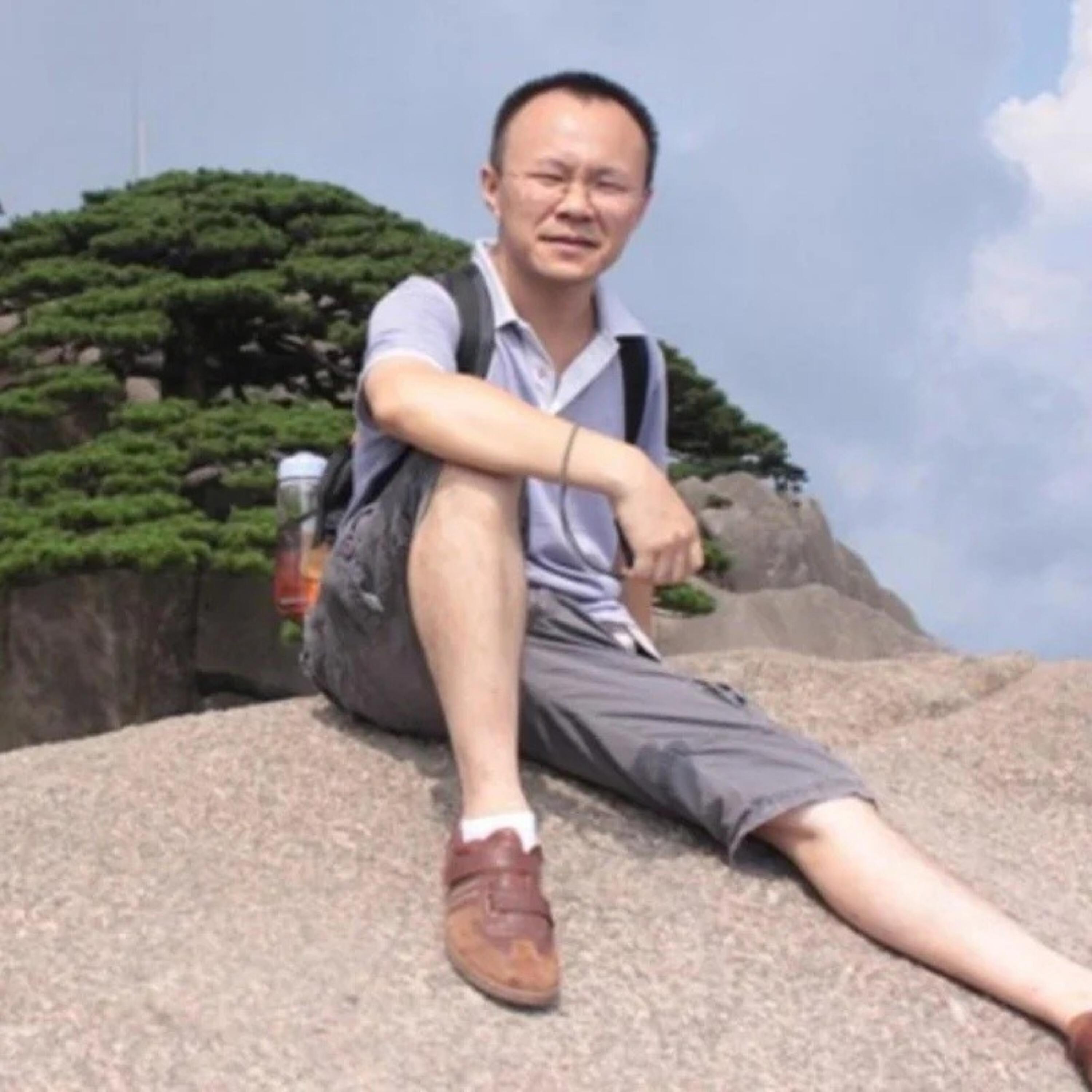 Релиз 童年的秋千