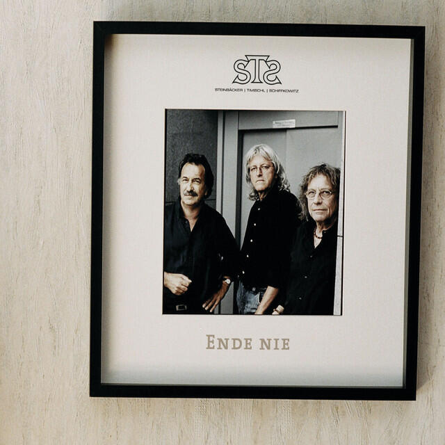 Релиз Ende nie