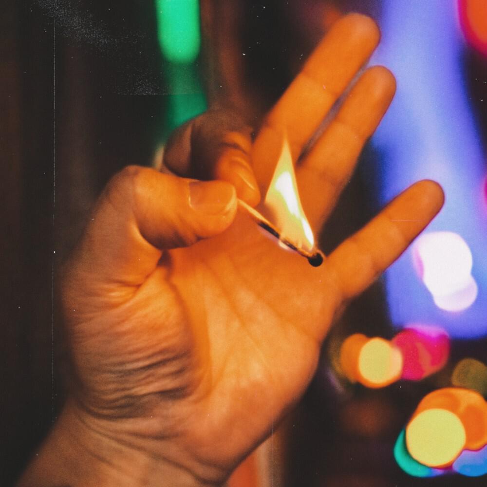 Leo Buy