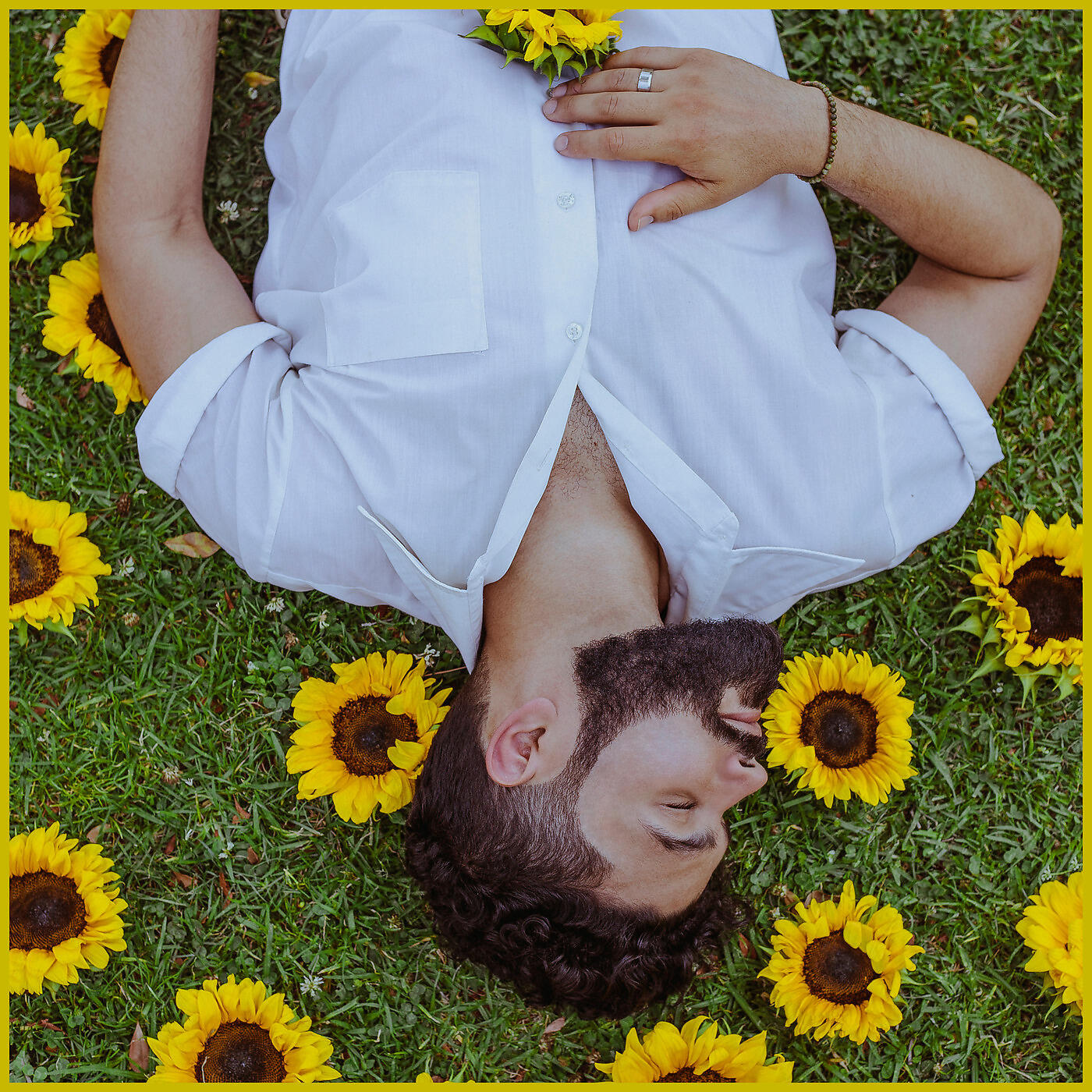 Скачать песню Cosme - Presentimiento бесплатно в MP3 для Android и iOS